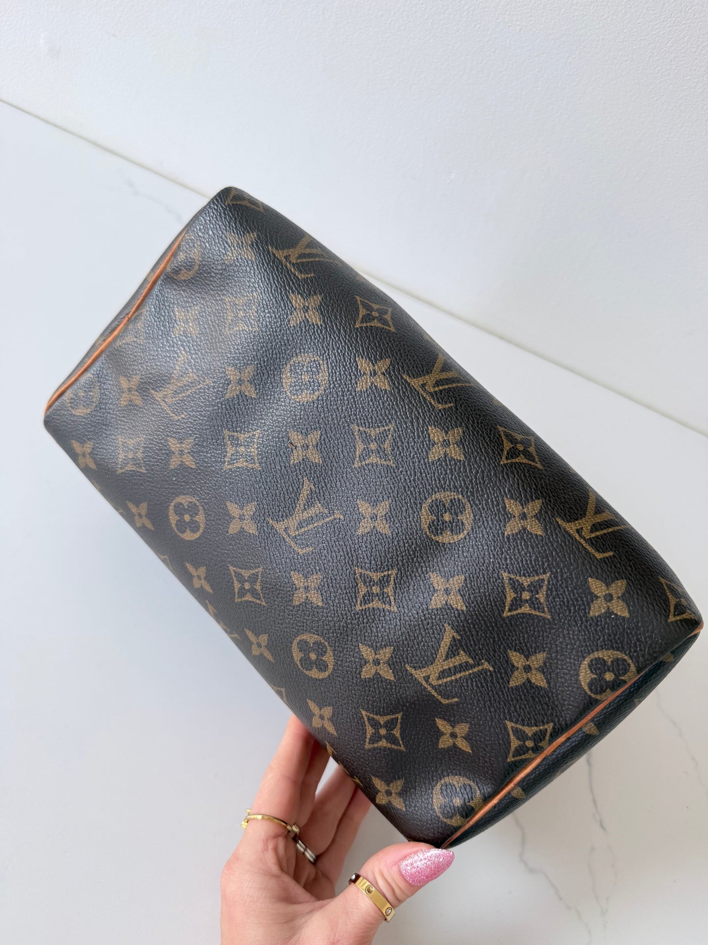 Louis Vuitton Monogram Speedy 25