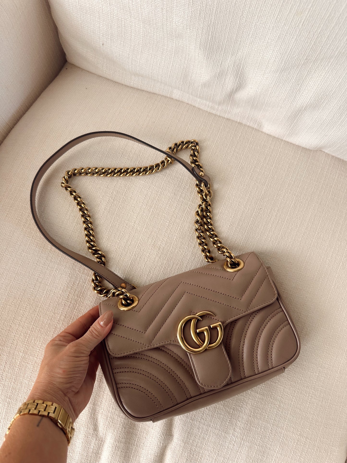 GUCCI Marmont Shoulder Bag