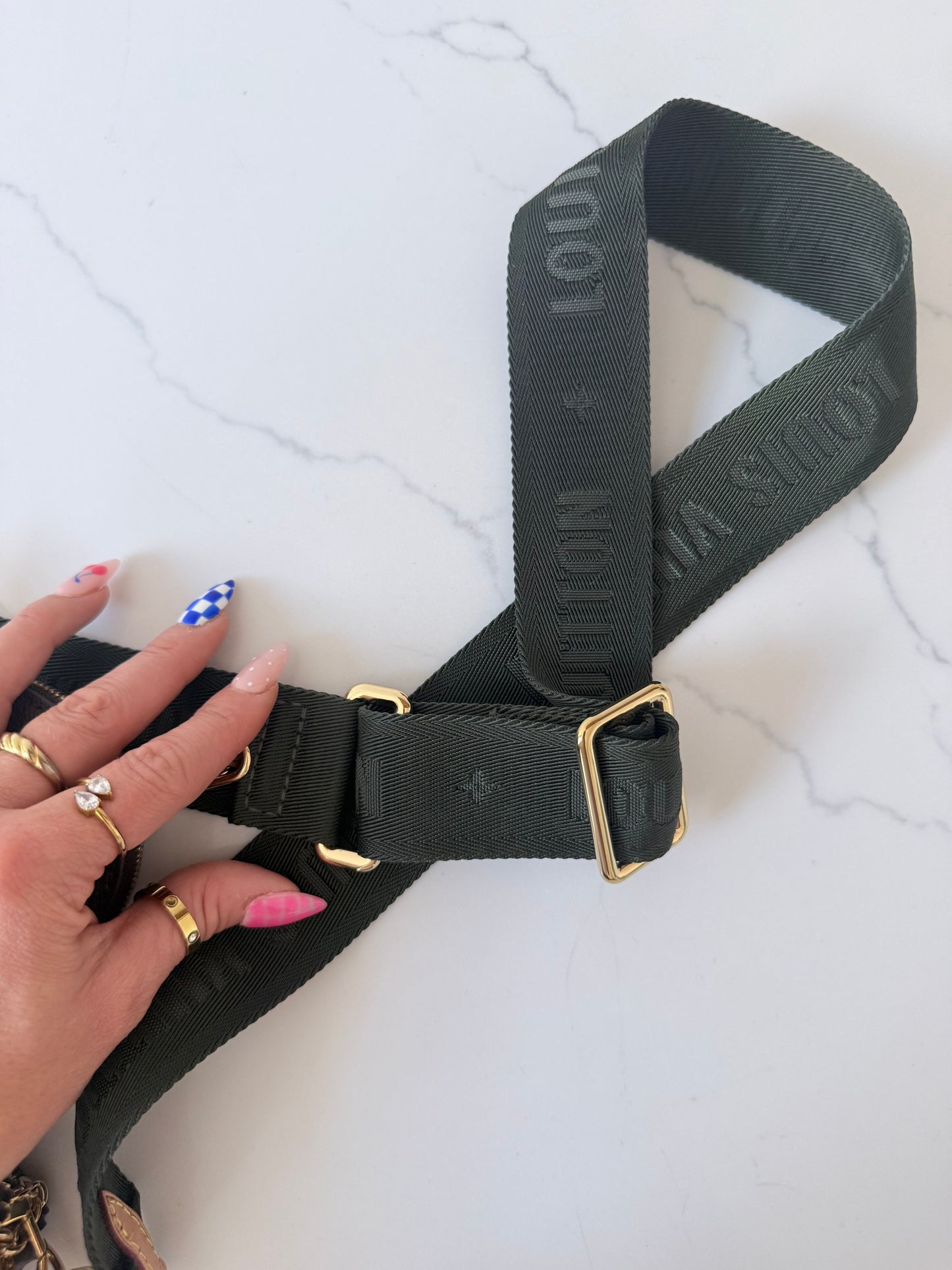 Louis Vuitton Multi Pochette Accessoires Kaki