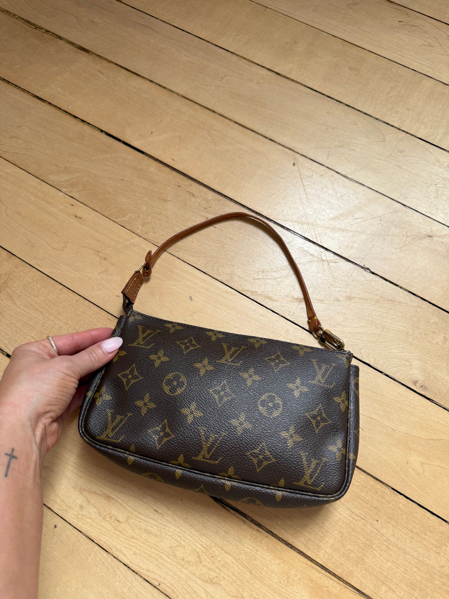 Louis Vuitton Monogram Pochette Accessories Pouch