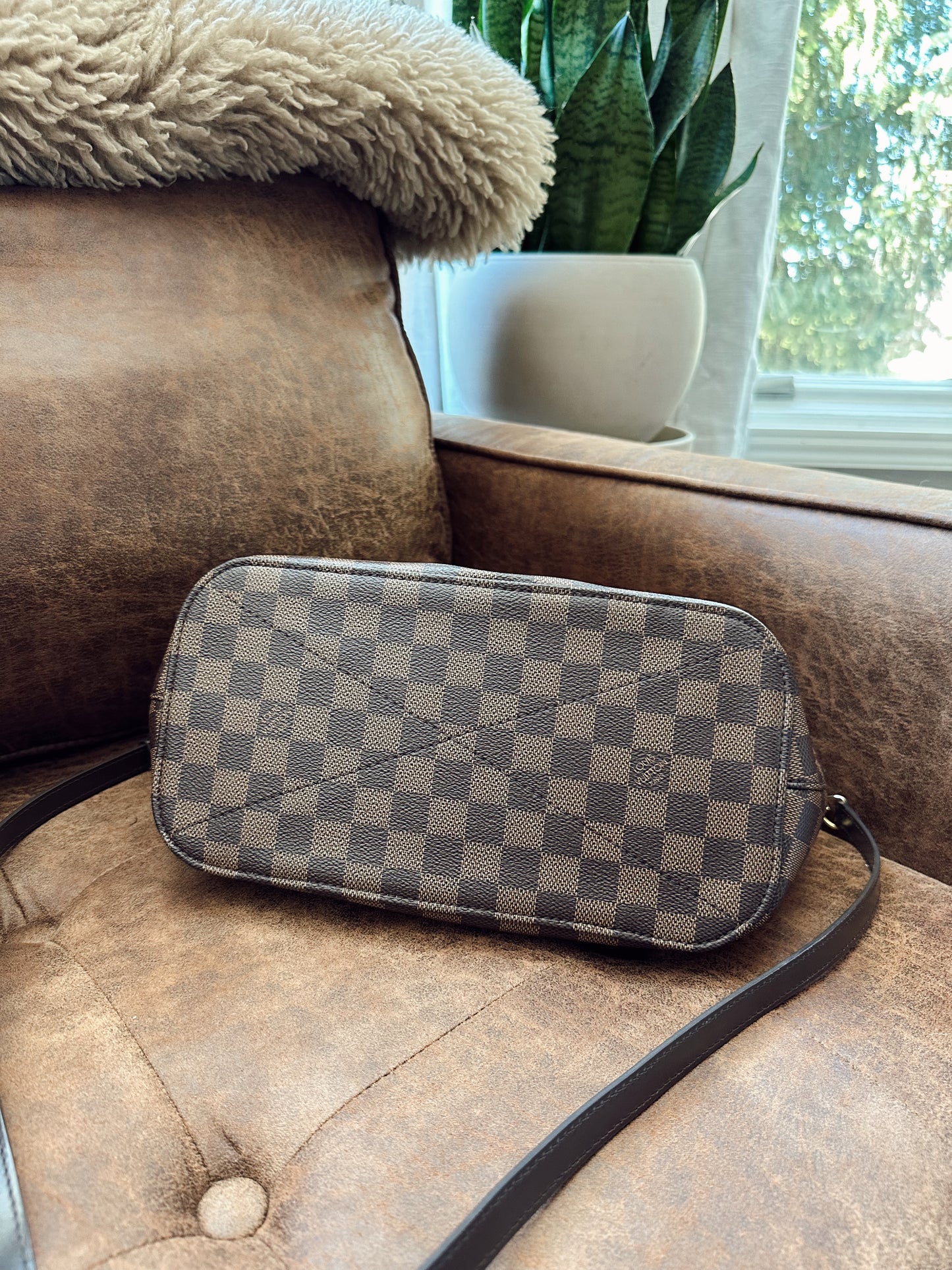 Louis Vuitton Siena MM Damier Ebene