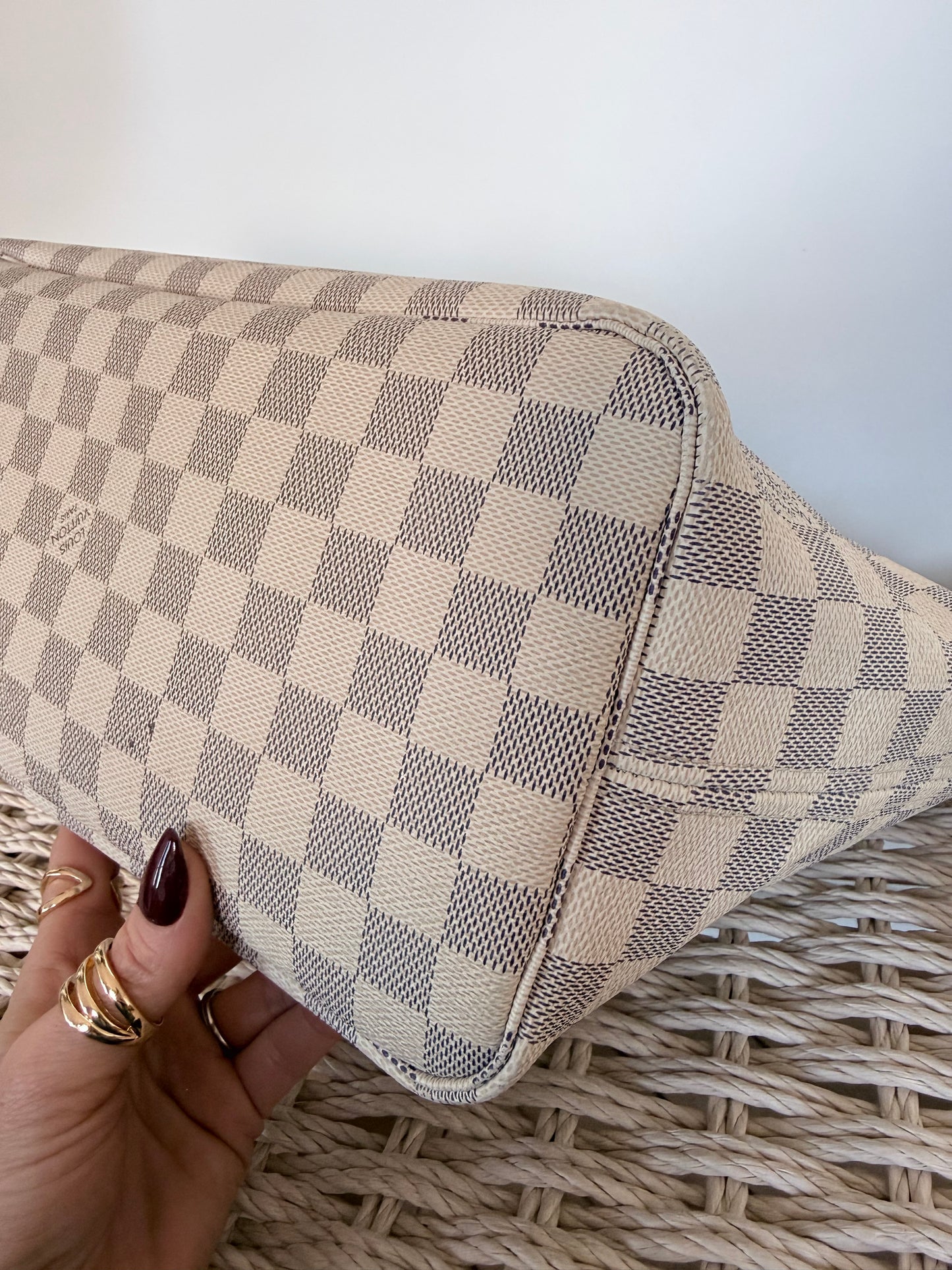 Louis Vuitton Neverfull Damier Azur Rose MM