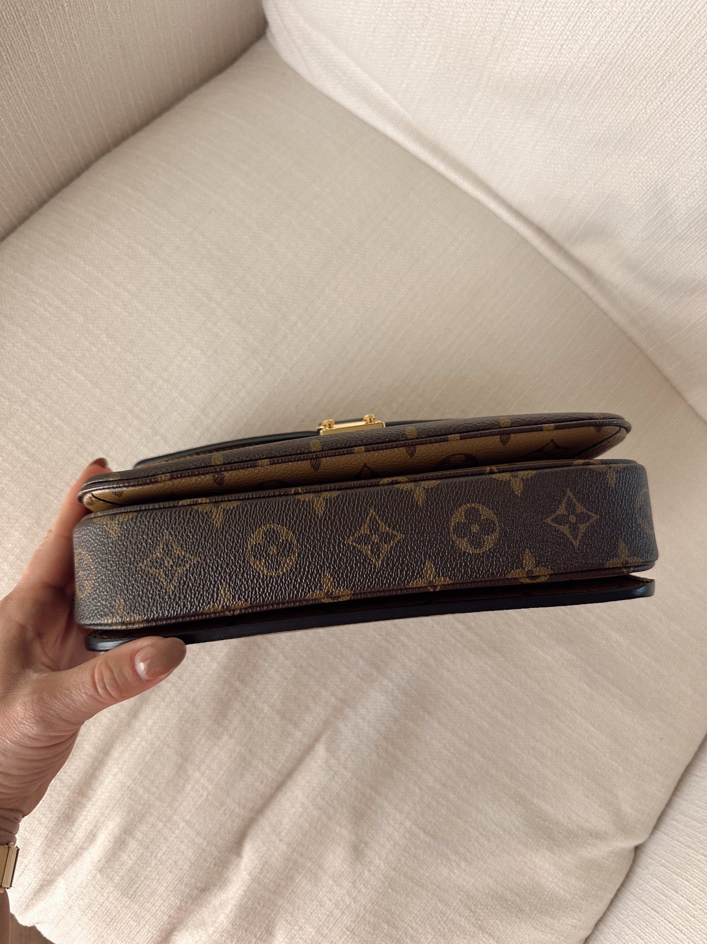 Louis Vuitton Reverse Monogram Metis Pochette