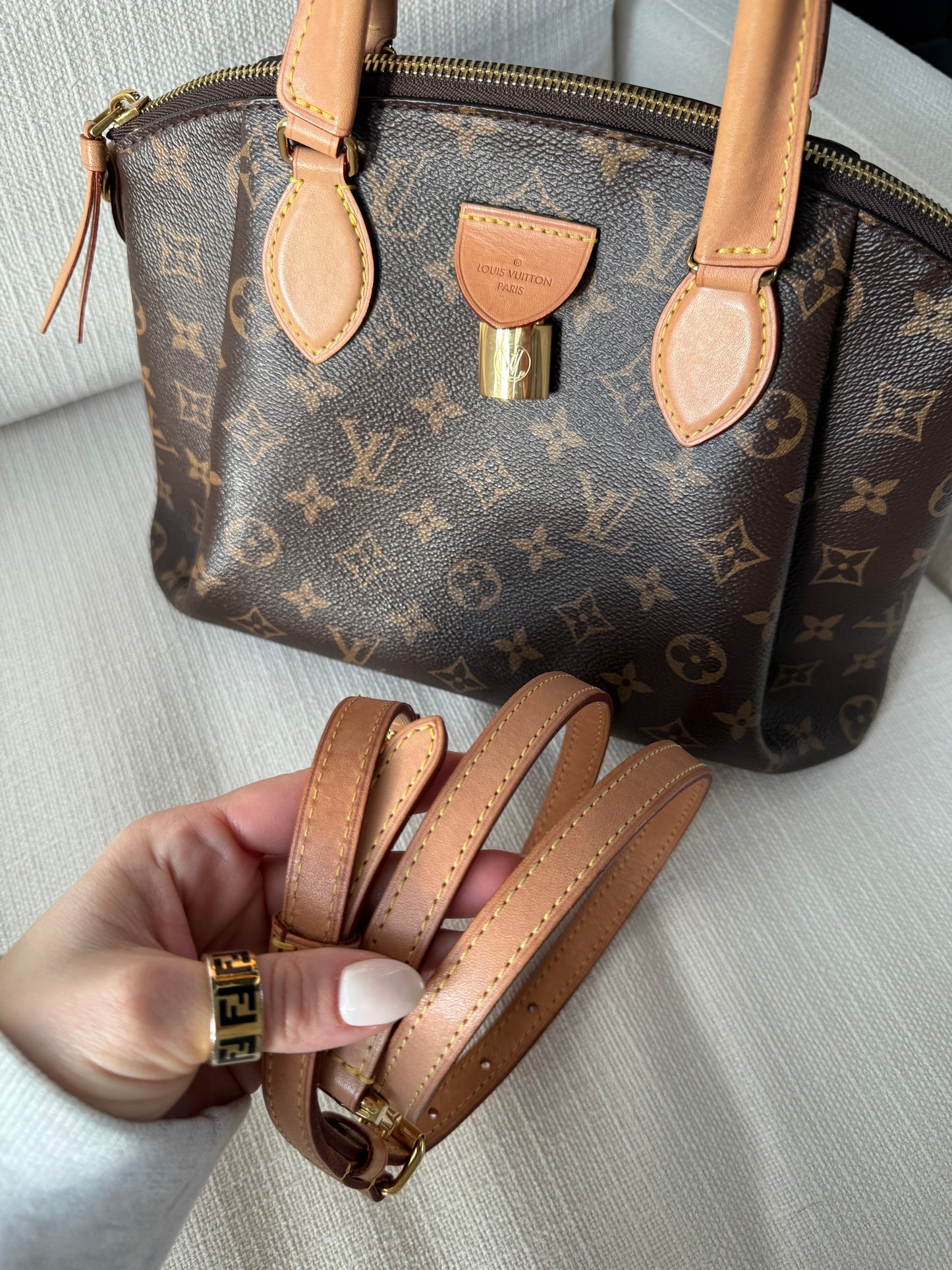 Louis Vuitton Rivoli PM Monogram