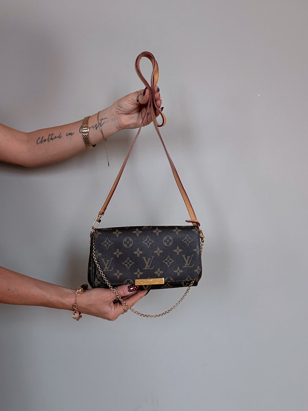 Louis Vuitton Favorite PM Monogram