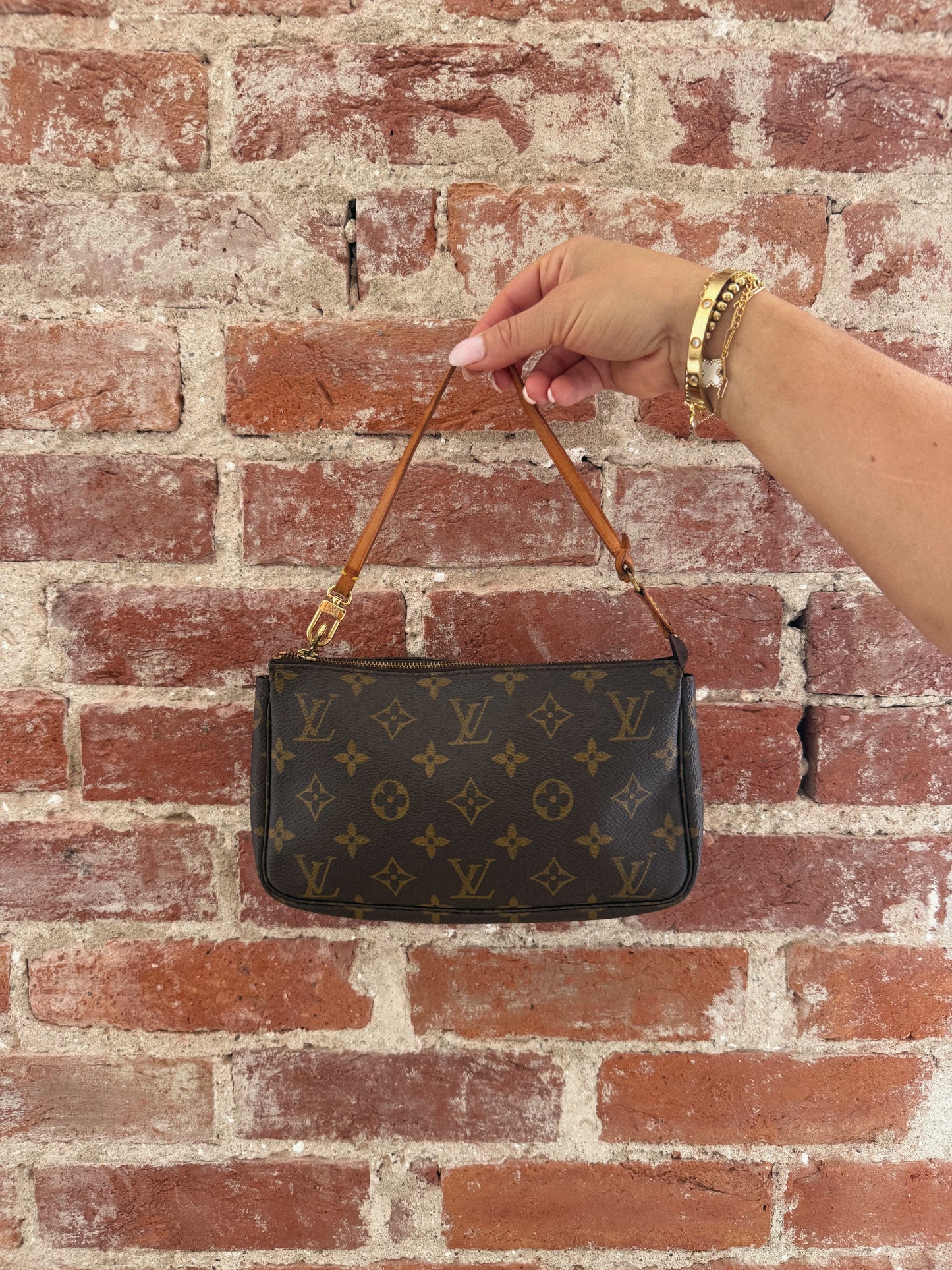 Louis Vuitton Monogram Pochette Accessories Pouch