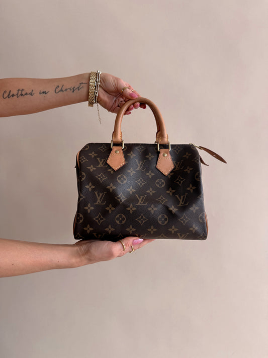 Louis Vuitton Monogram Speedy 25