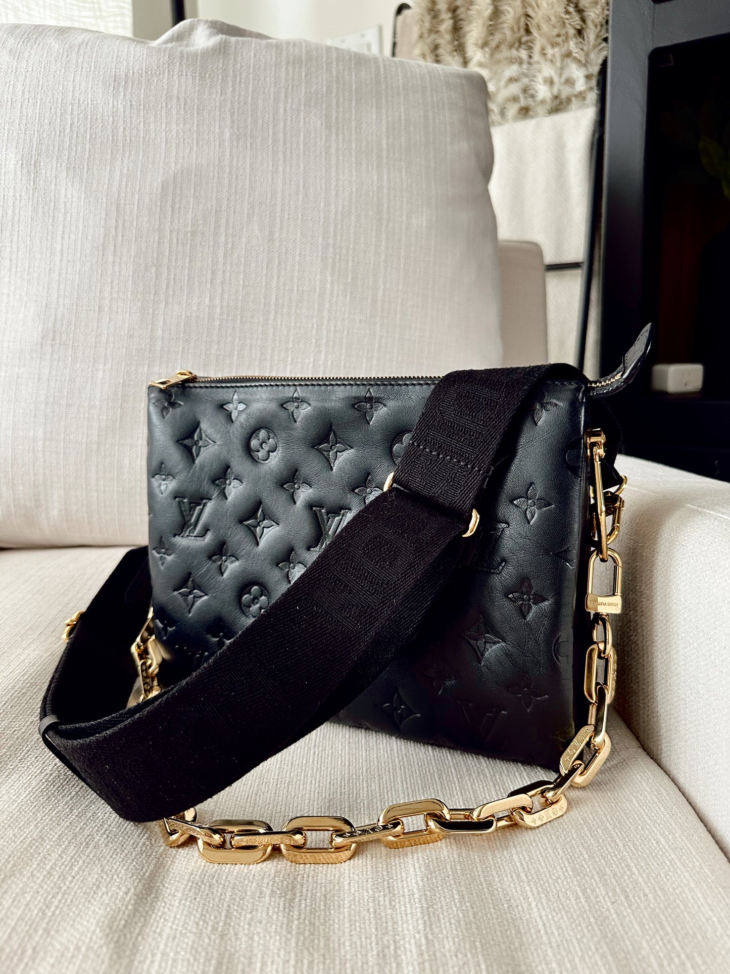 Louis Vuitton Coussin PM Black