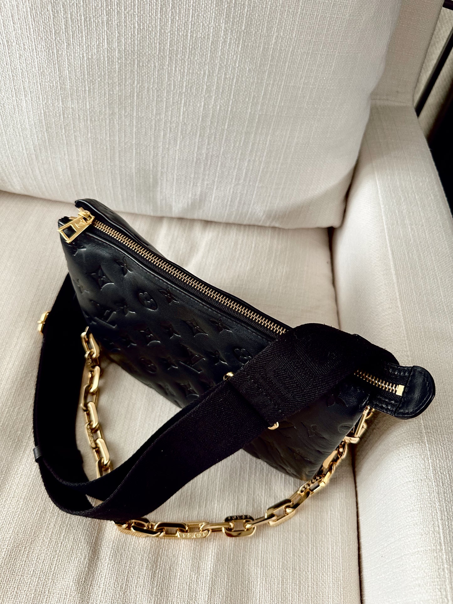 Louis Vuitton Coussin PM Black