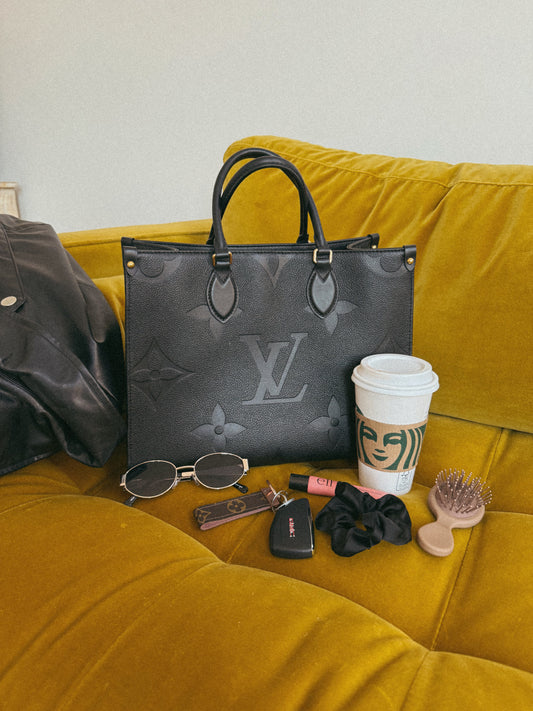 Louis Vuitton On The Go Tote MM Emp