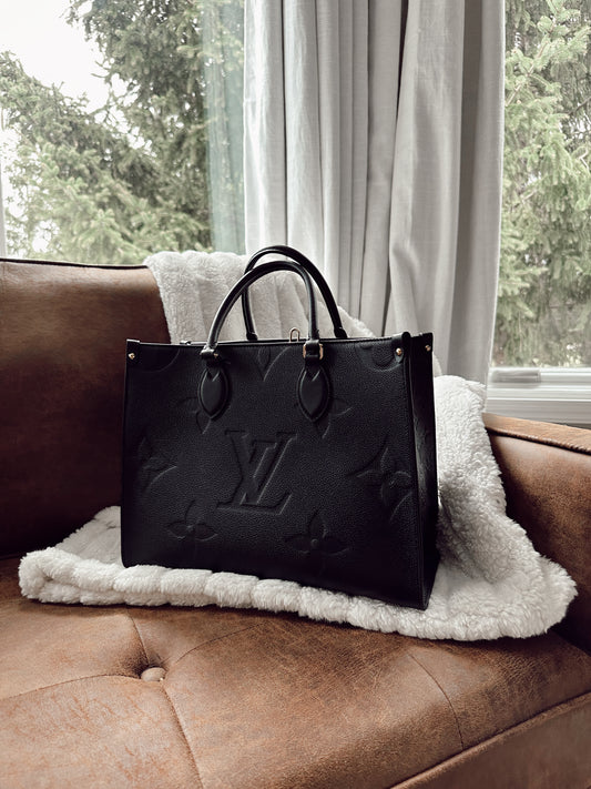 Louis Vuitton Siena PM – thedesignercouple