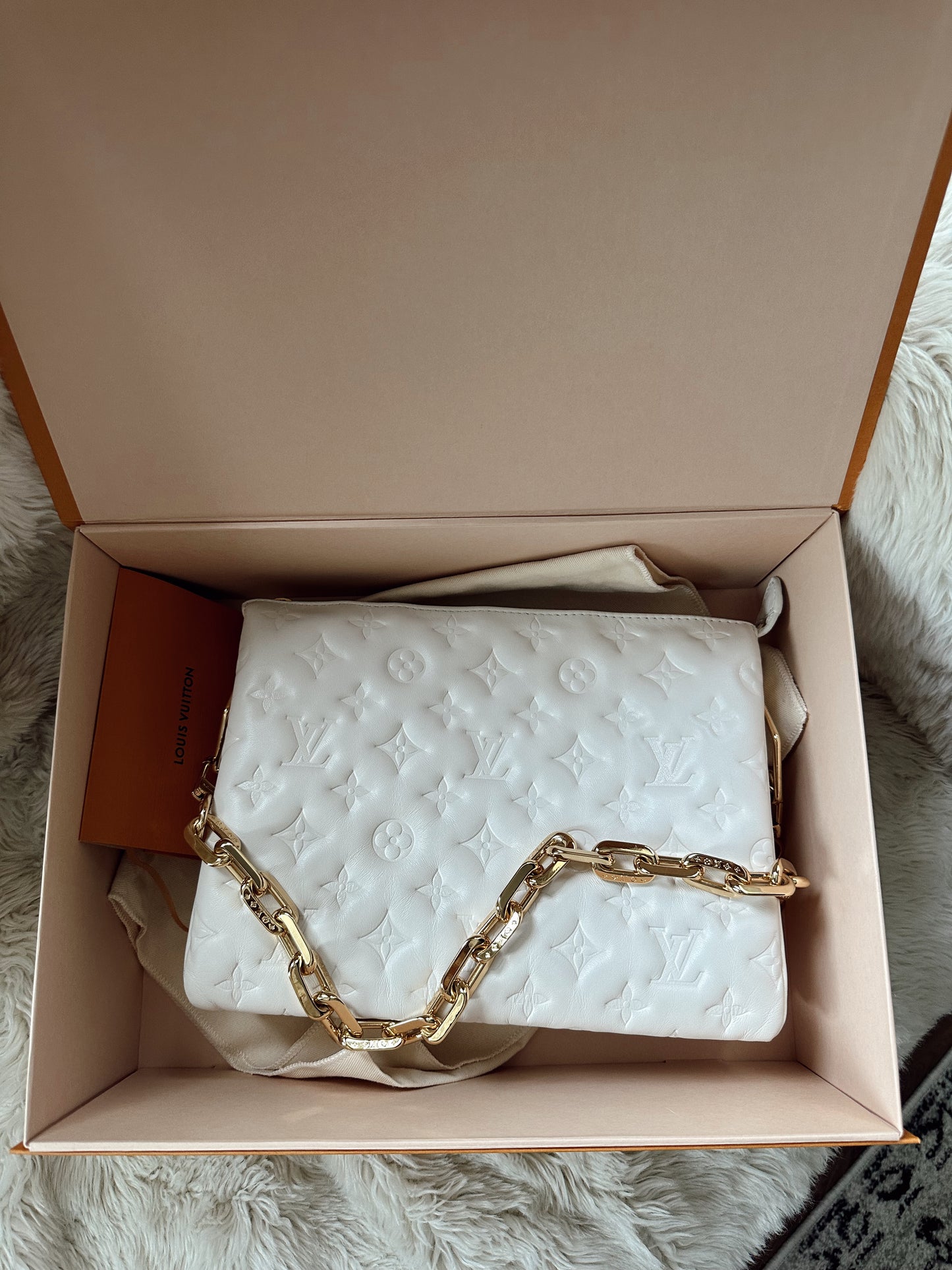 Louis Vuitton Coussin PM Off White