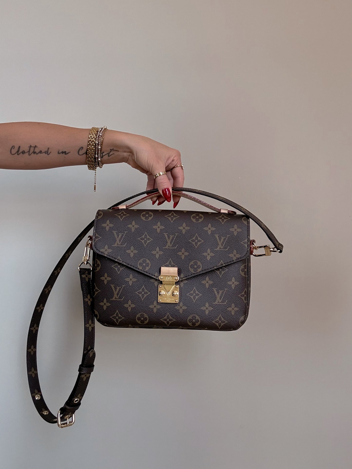 Louis Vuitton Pochette Métis Monogram