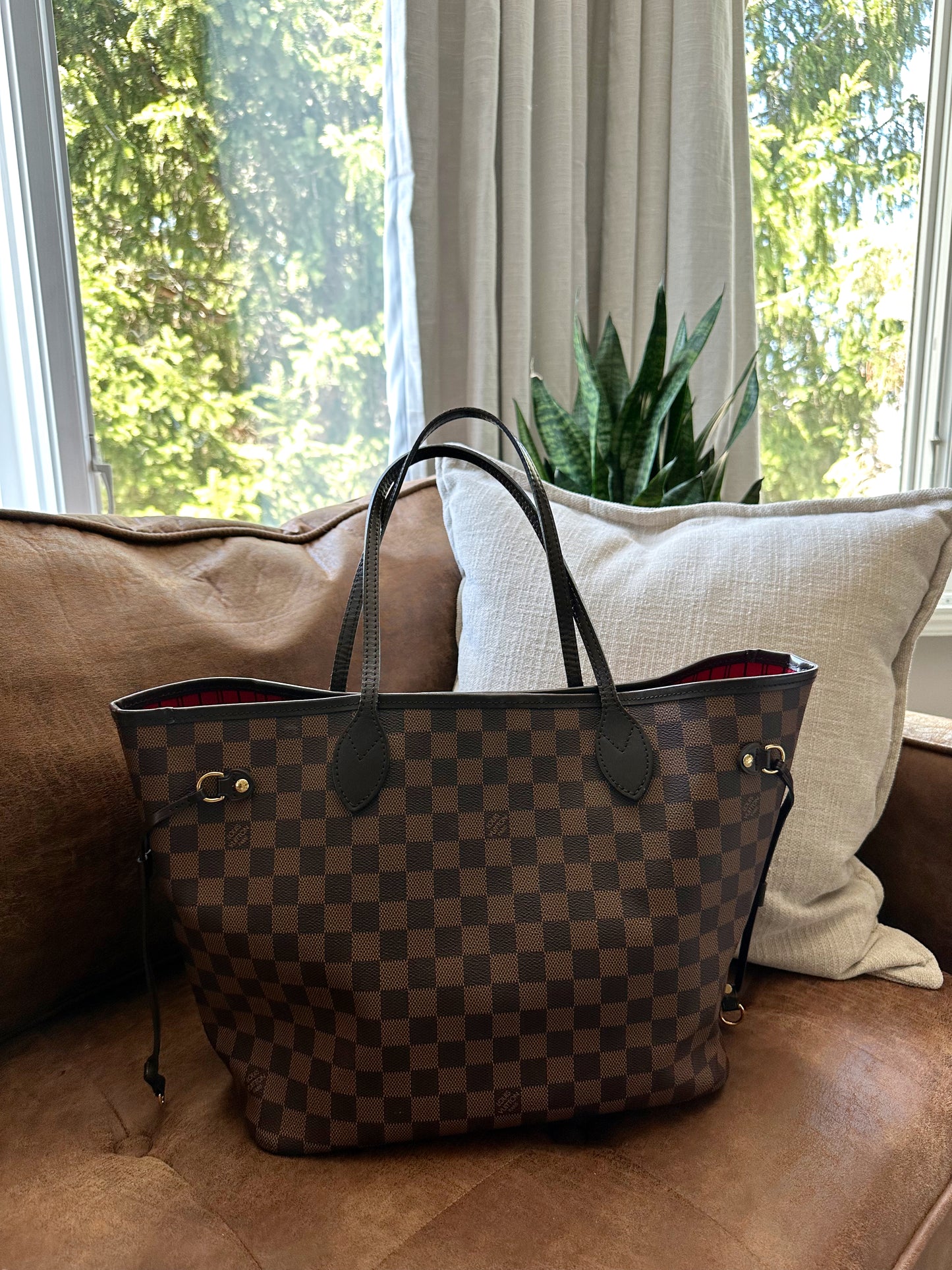 Louis Vuitton Neverfull MM Damier Ebene