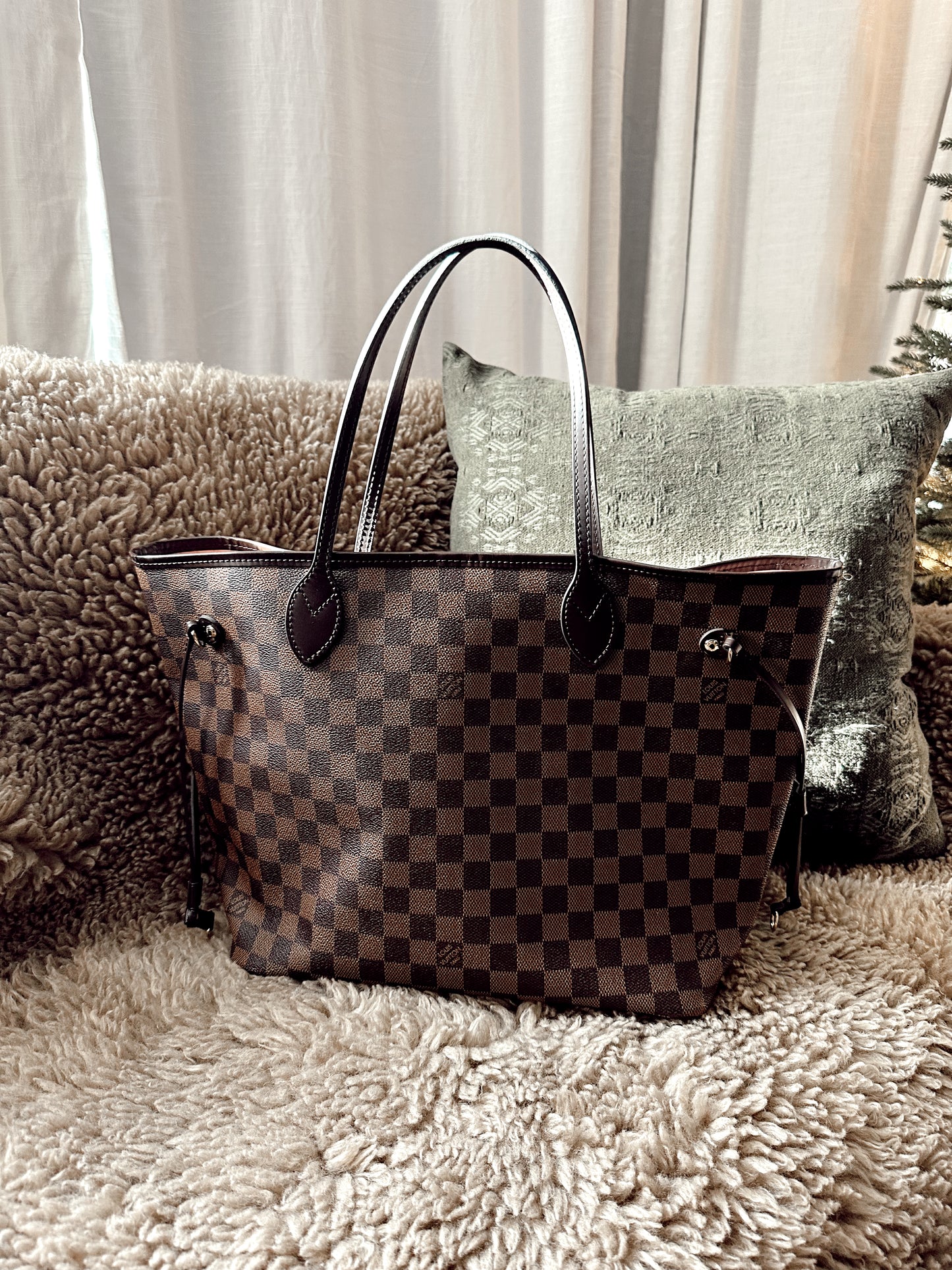 Louis Vuitton Neverfull MM Damier Ebene