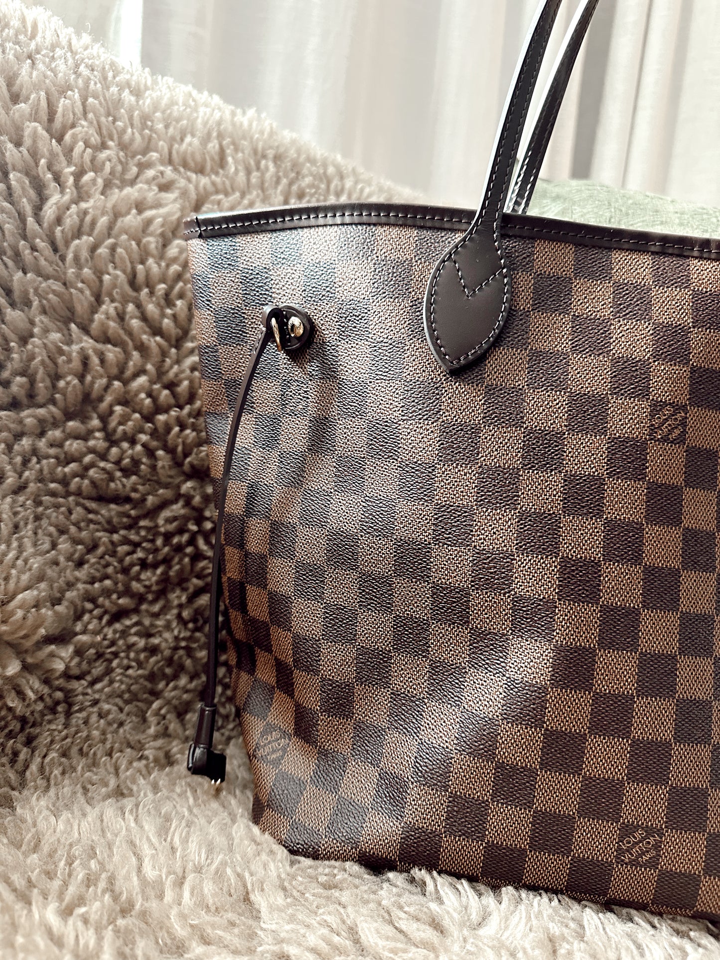 Louis Vuitton Neverfull MM Damier Ebene