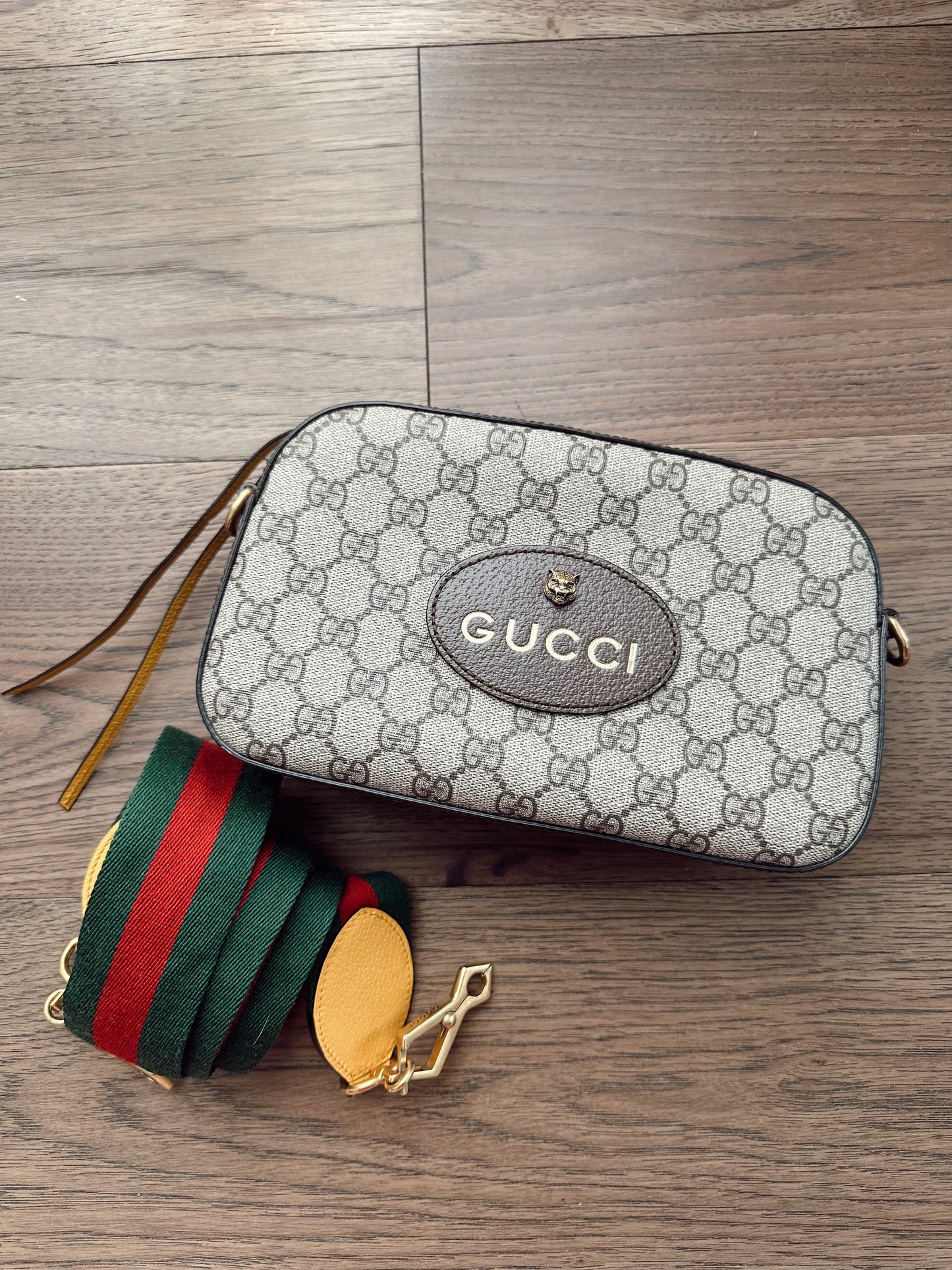 Gucci Neo Supreme Messenger Bag