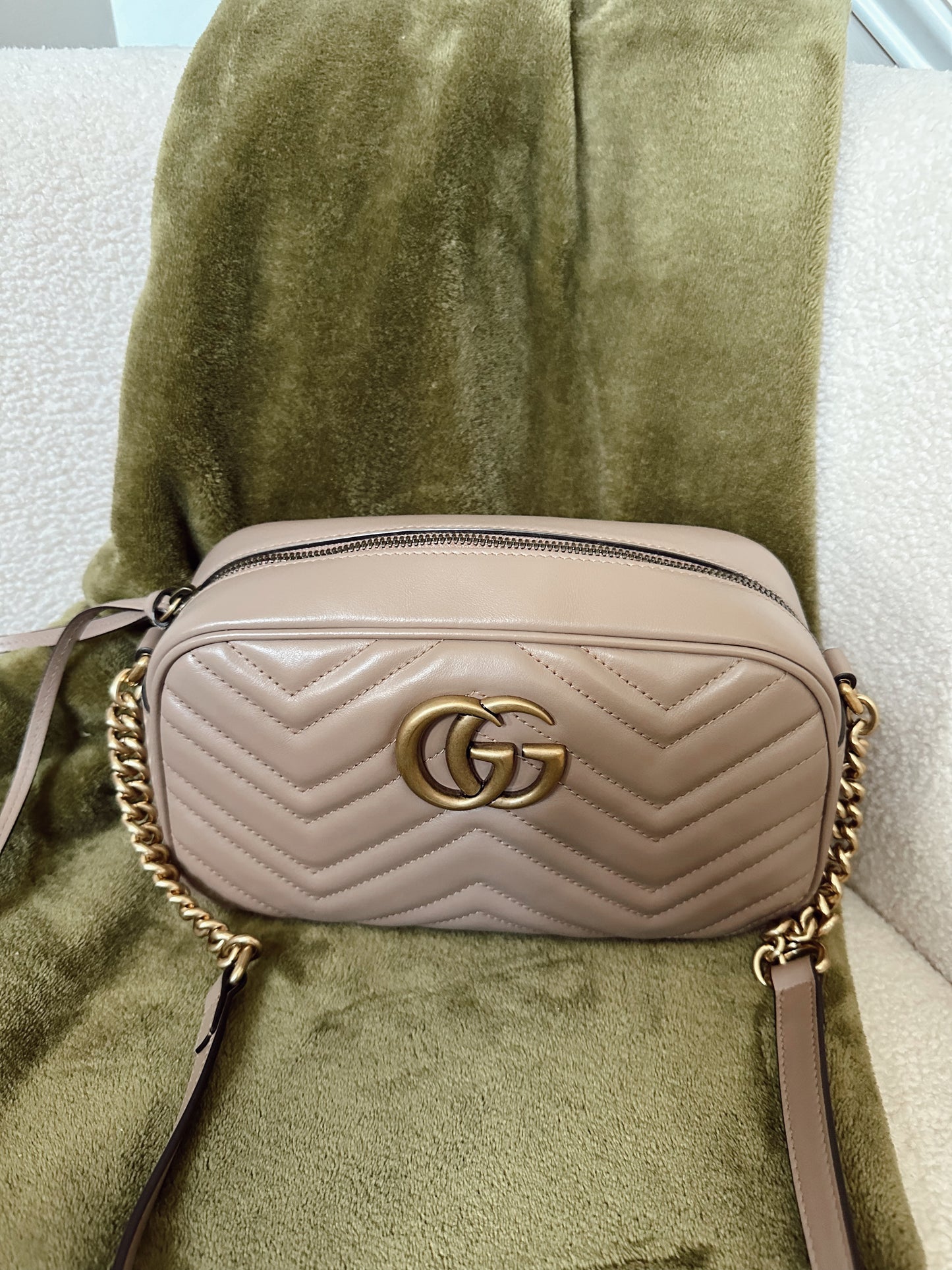 Gucci Marmont Small Shoulder Bag