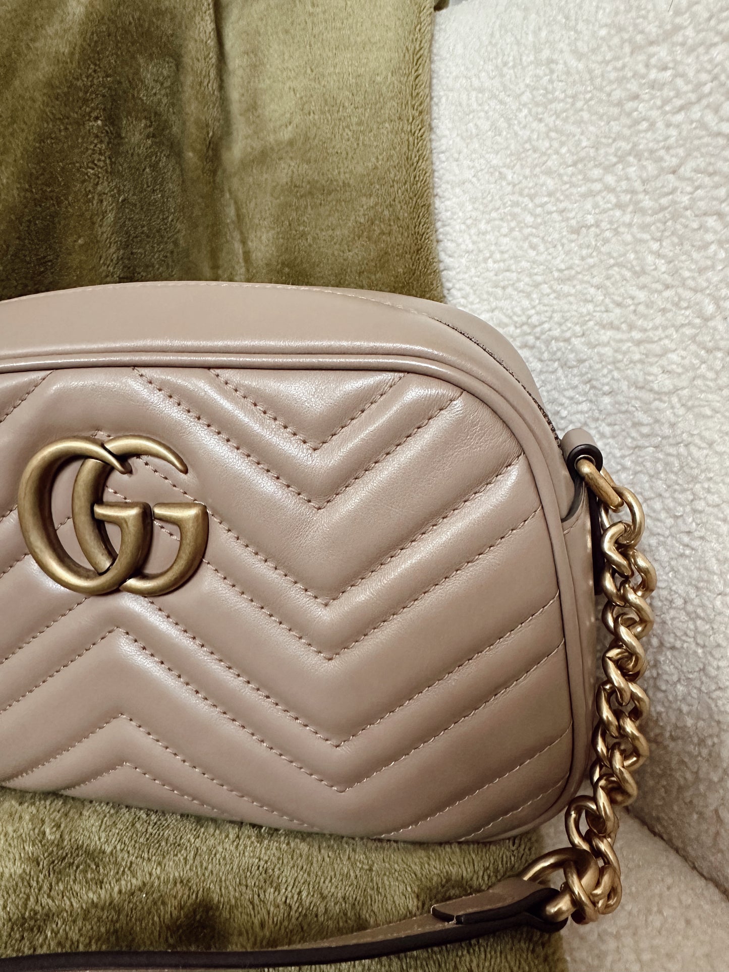 Gucci Marmont Small Shoulder Bag