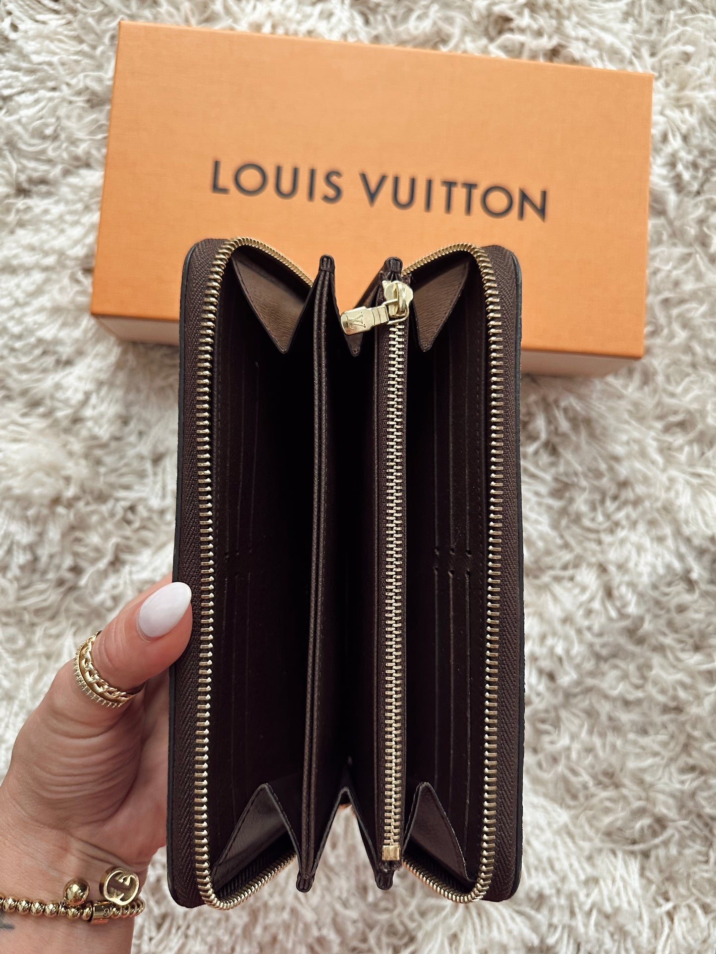 LV Damier Ebene Zippy Wallet