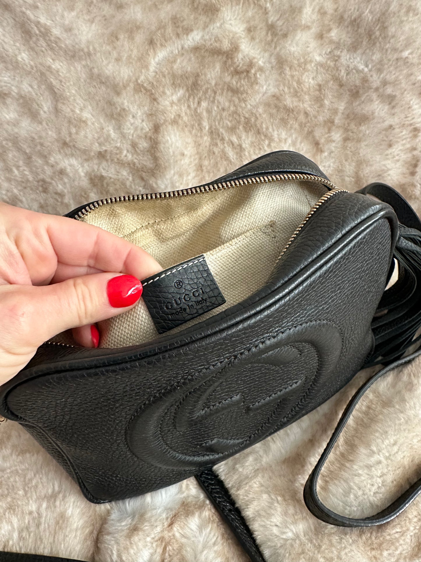GUCCI Soho Camera Bag Black thedesignercouple