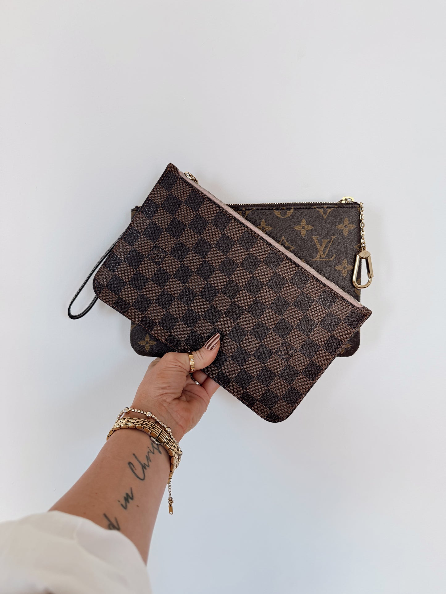 Louis Vuitton Wristlet Damier Ebene Ballerine