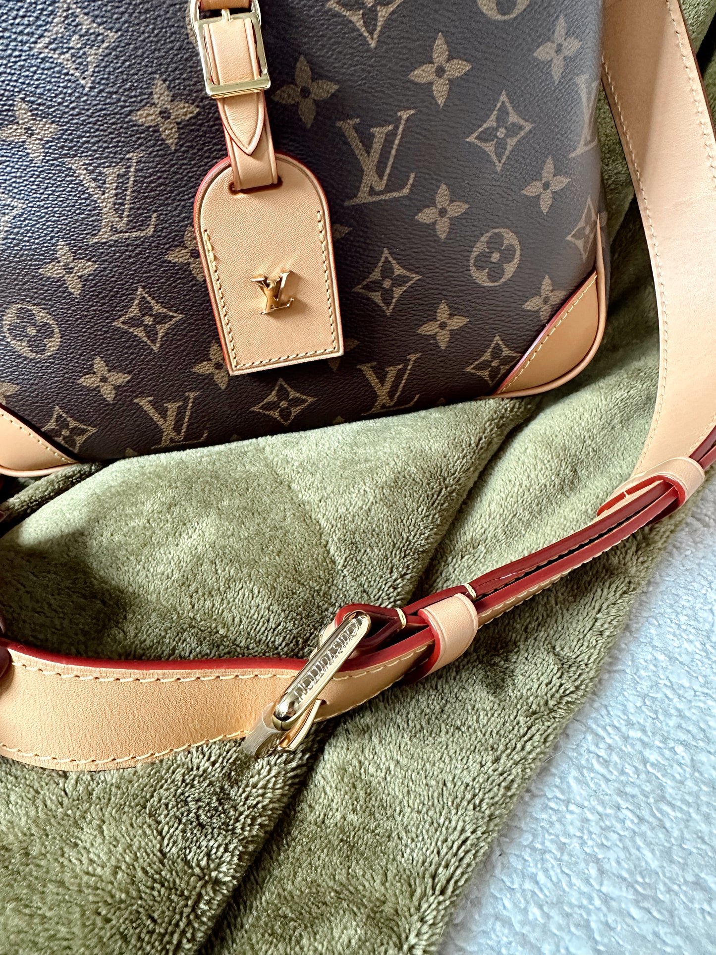 Louis Vuitton Odeon NM PM Monogram