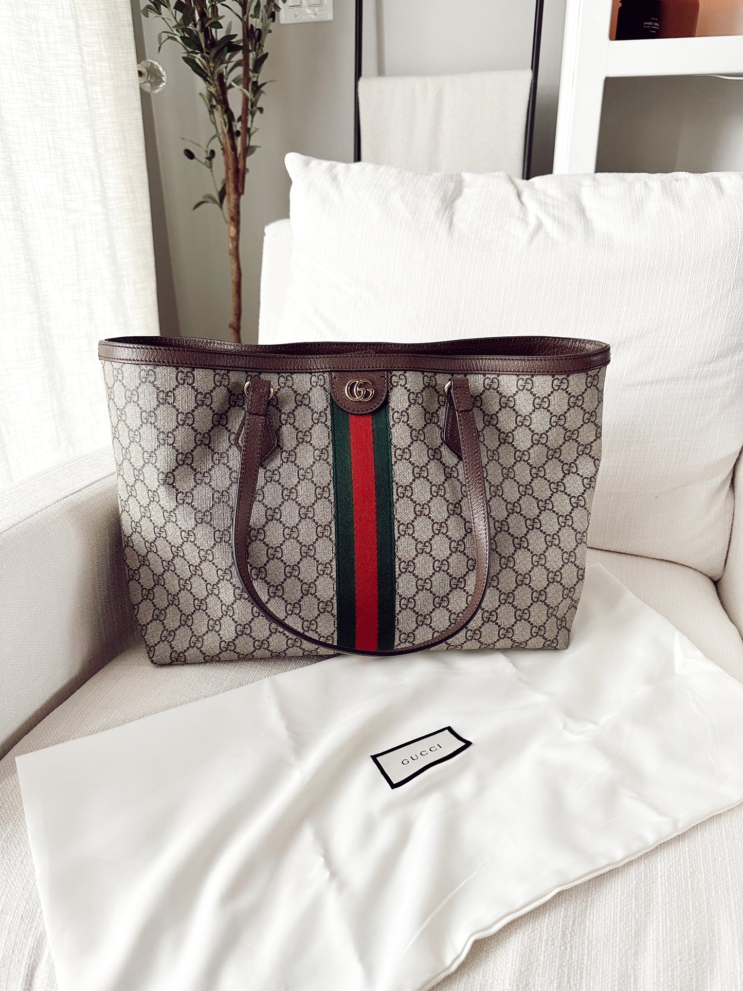 Gucci Supreme Ophidia Shopping Tote