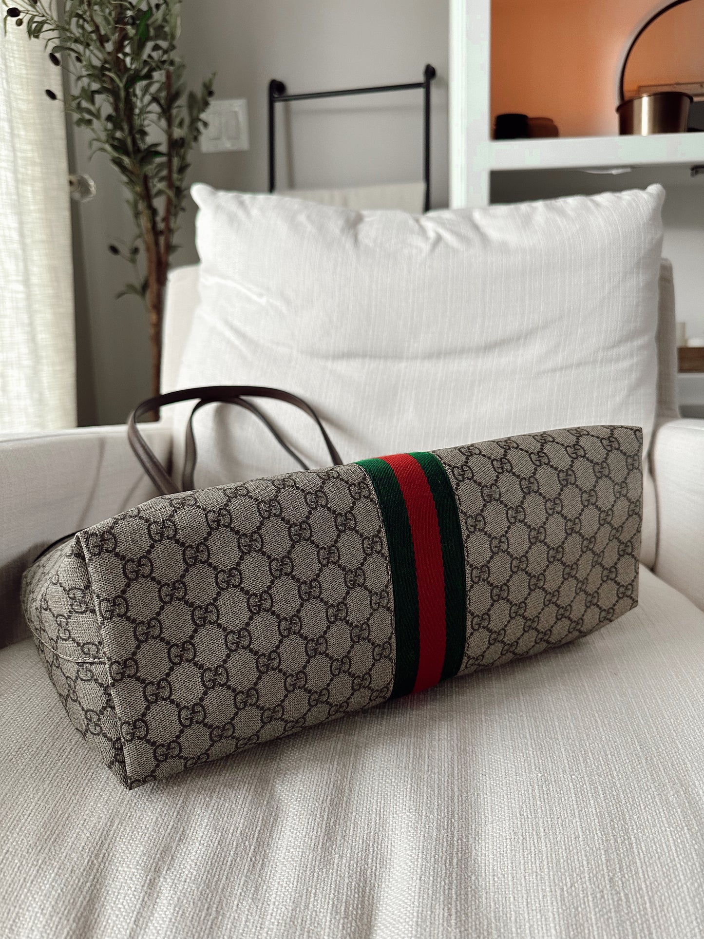 Gucci Supreme Ophidia Shopping Tote