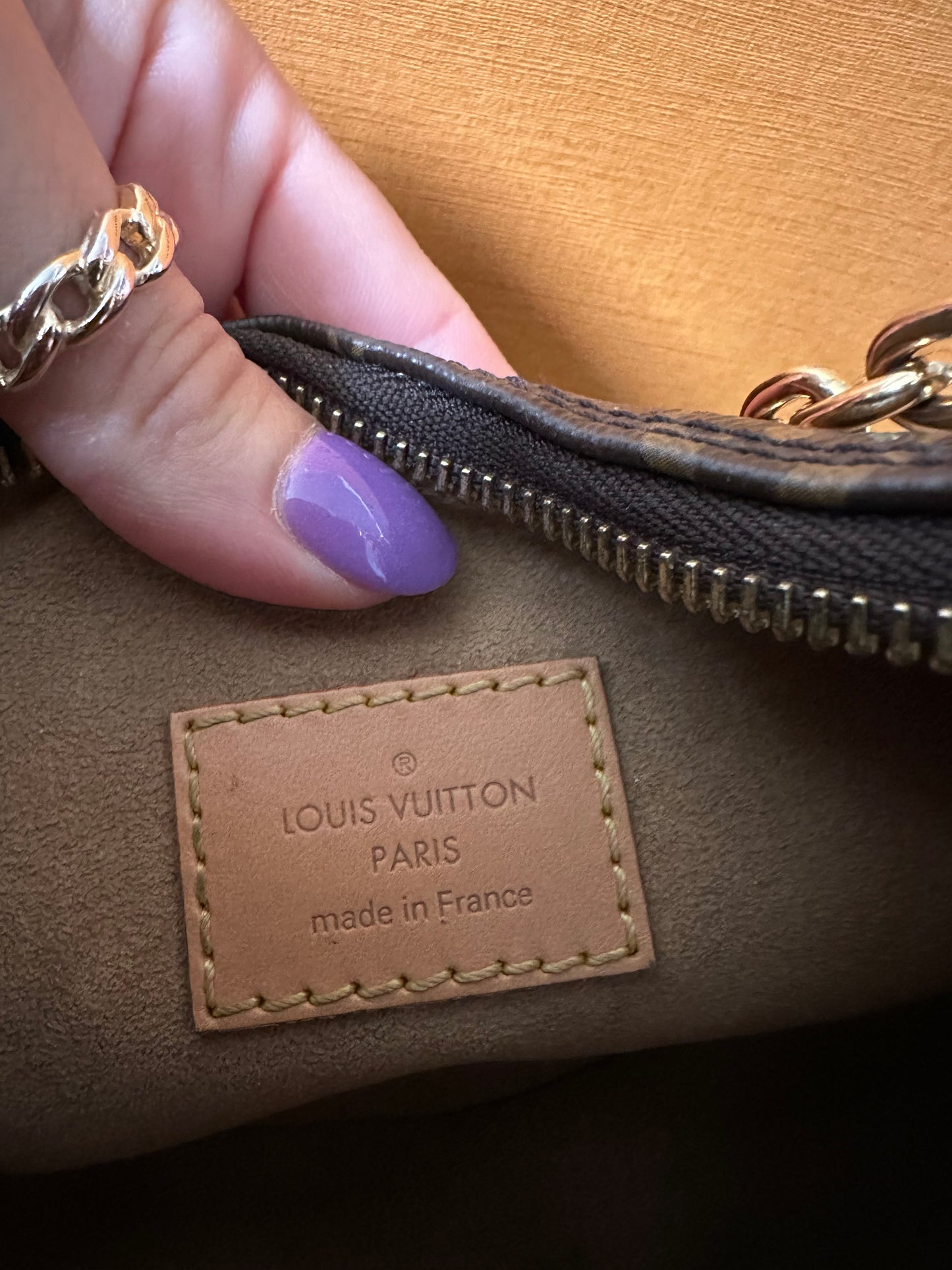 Louis Vuitton Loop Monogram