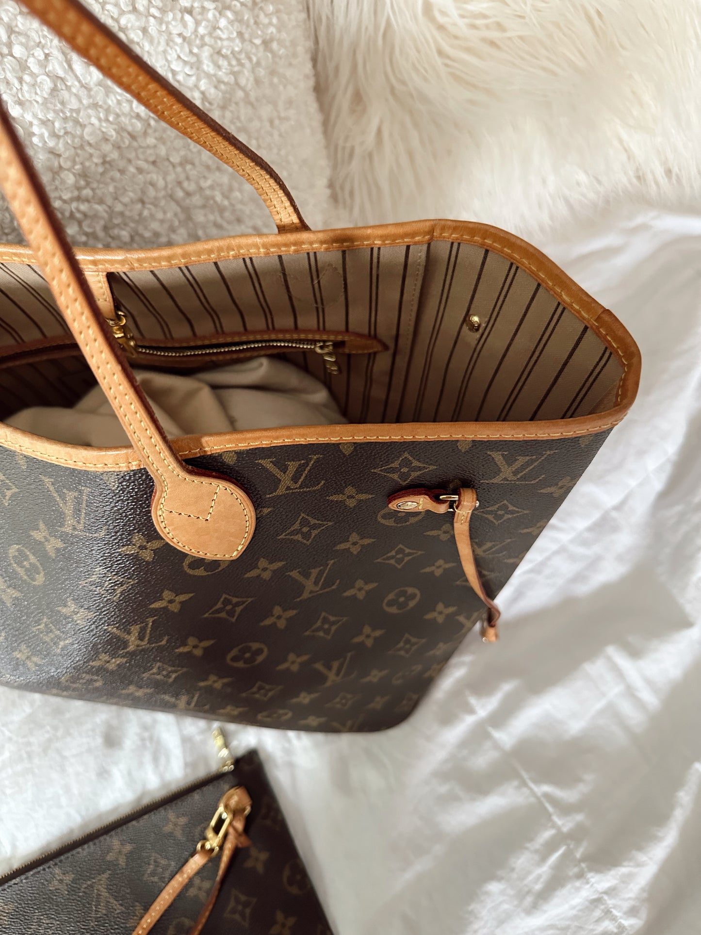 Louis Vuitton Neverfull MM Monogram