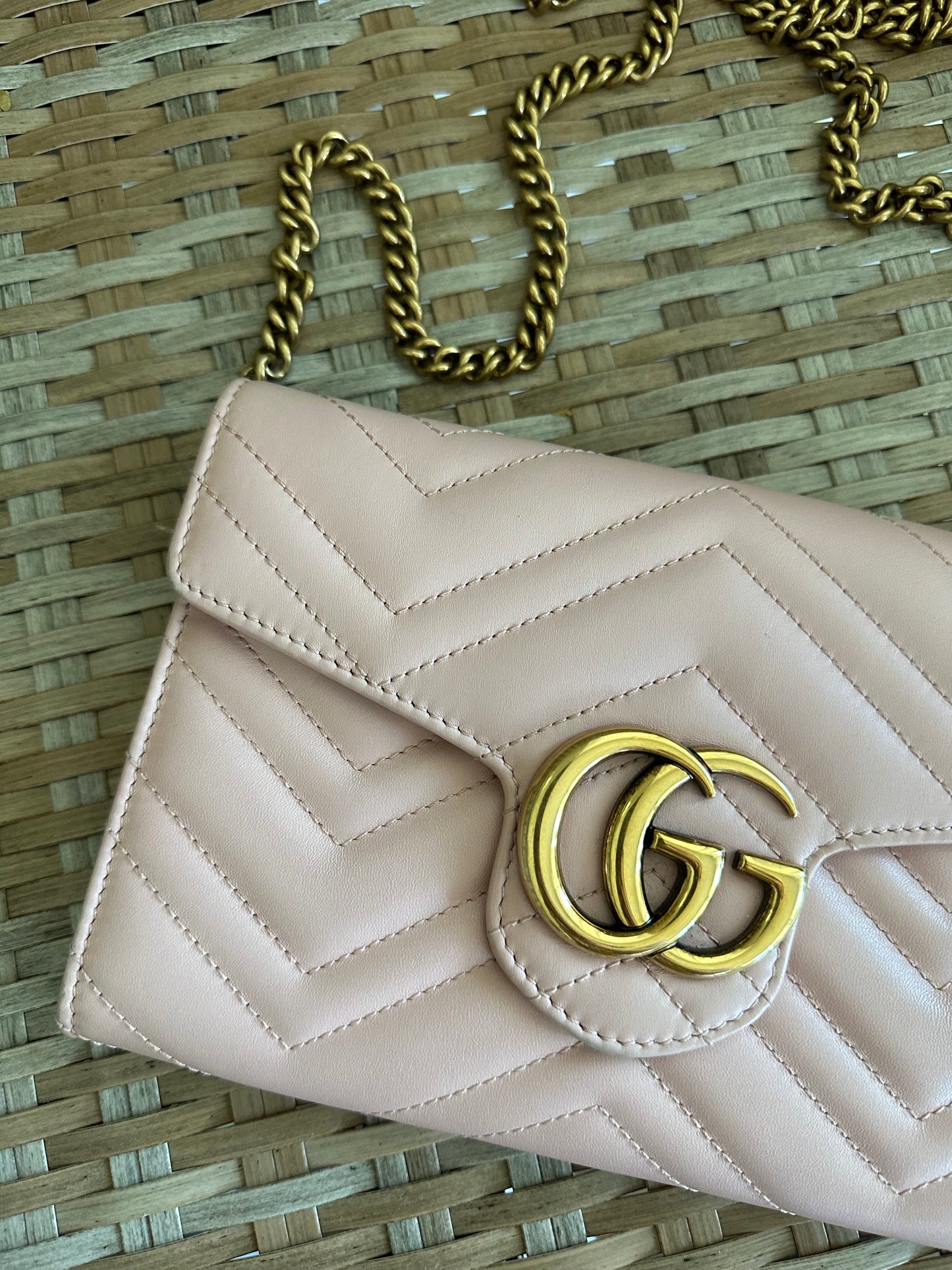 Gucci Marmont Mini Wallet On Chain