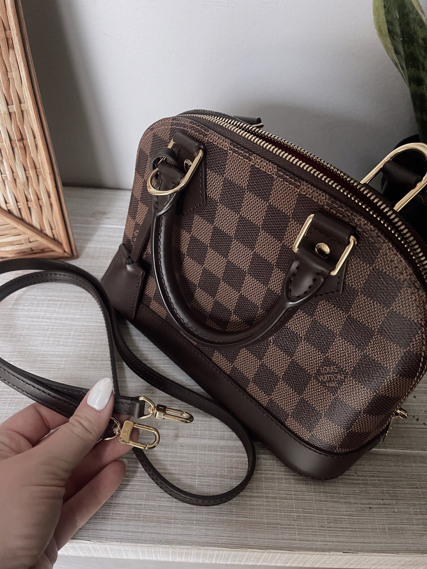 Alma BB Damier Ebene