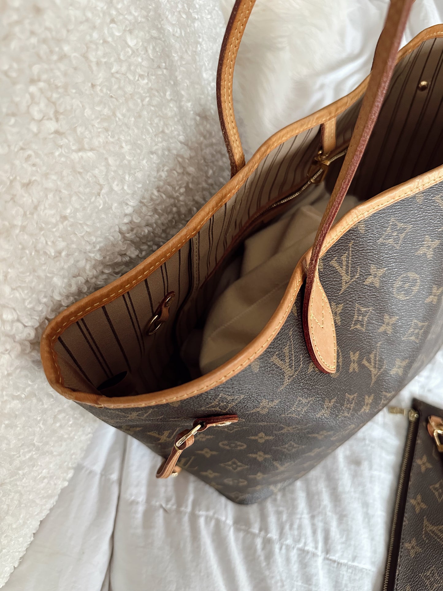 Louis Vuitton Neverfull MM Monogram