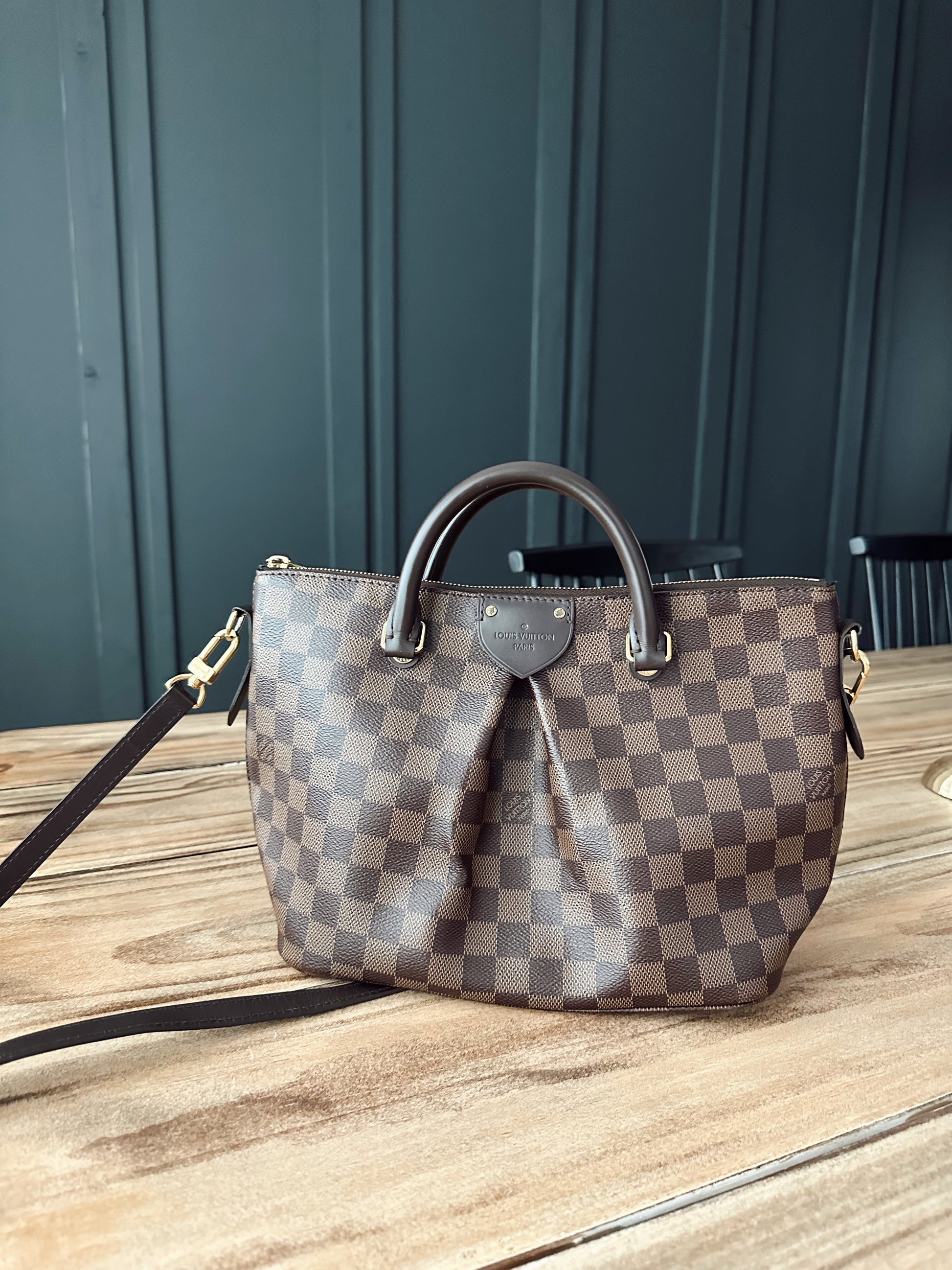 LV SIENA Louis Vuitton Discontinued SIENA PM, Luxury, Bags