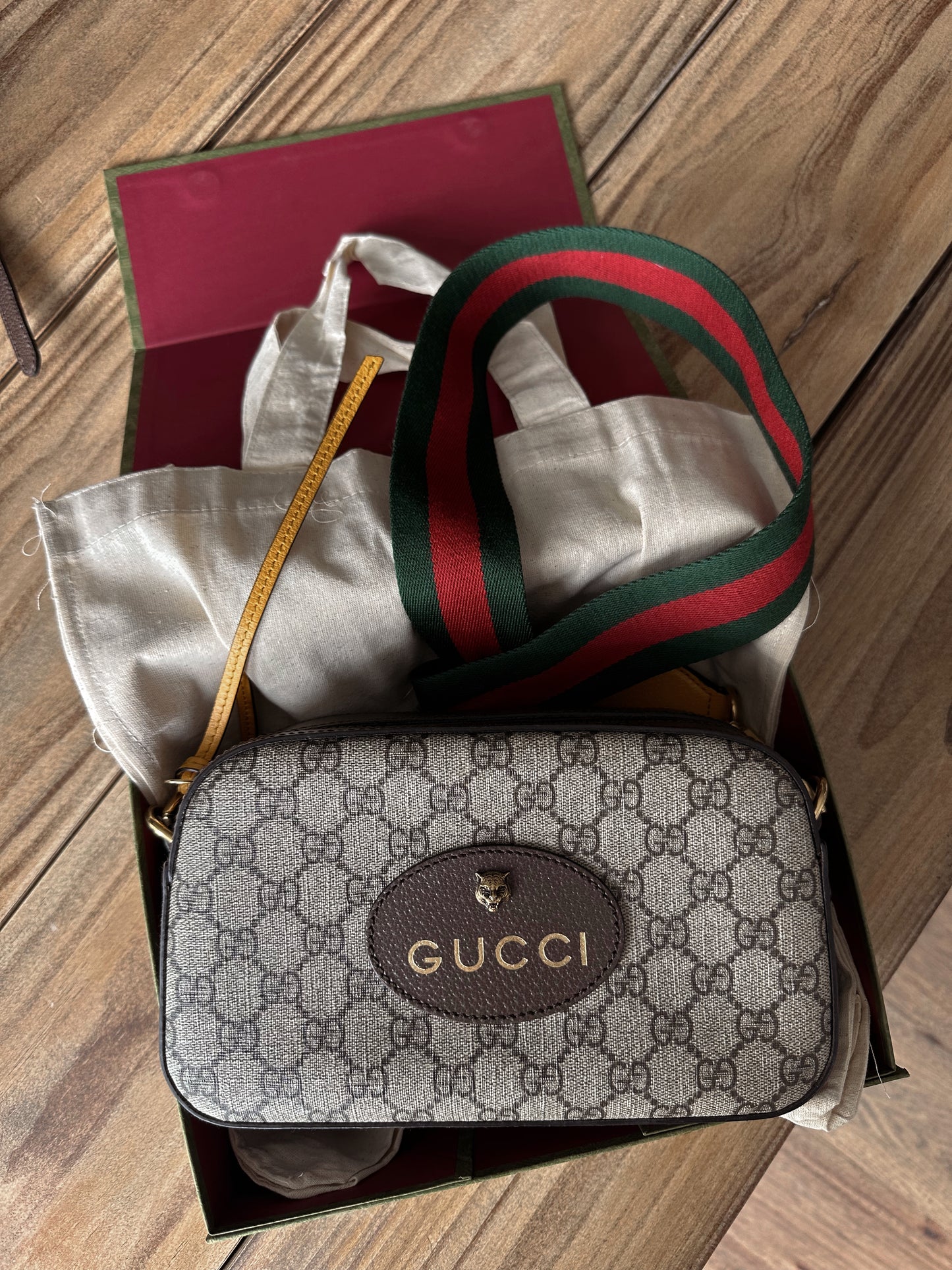 Gucci Neo Vintage Supreme