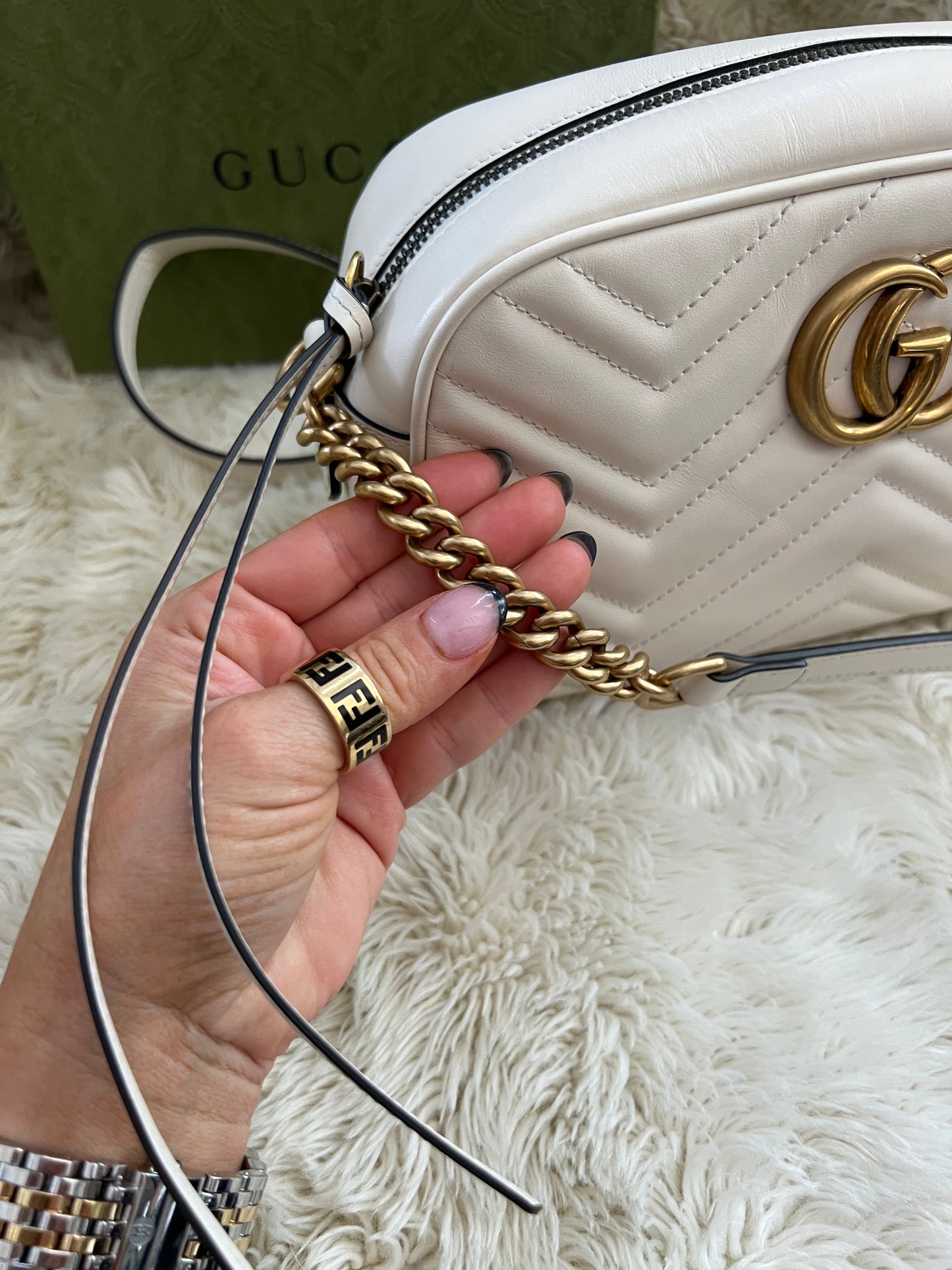 GG Marmont Shoulder Bag Matelasse Neutral