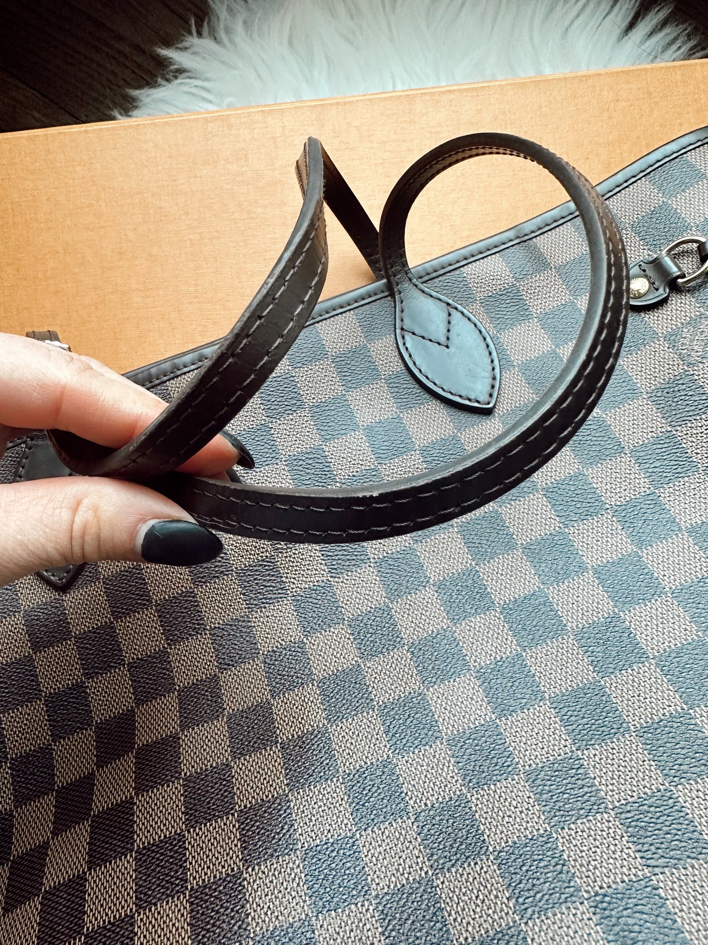 Louis Vuitton Neverfull Damier Ebene MM