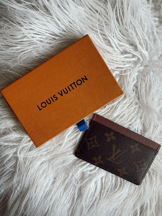 LV Reverse Card Holder Monogram