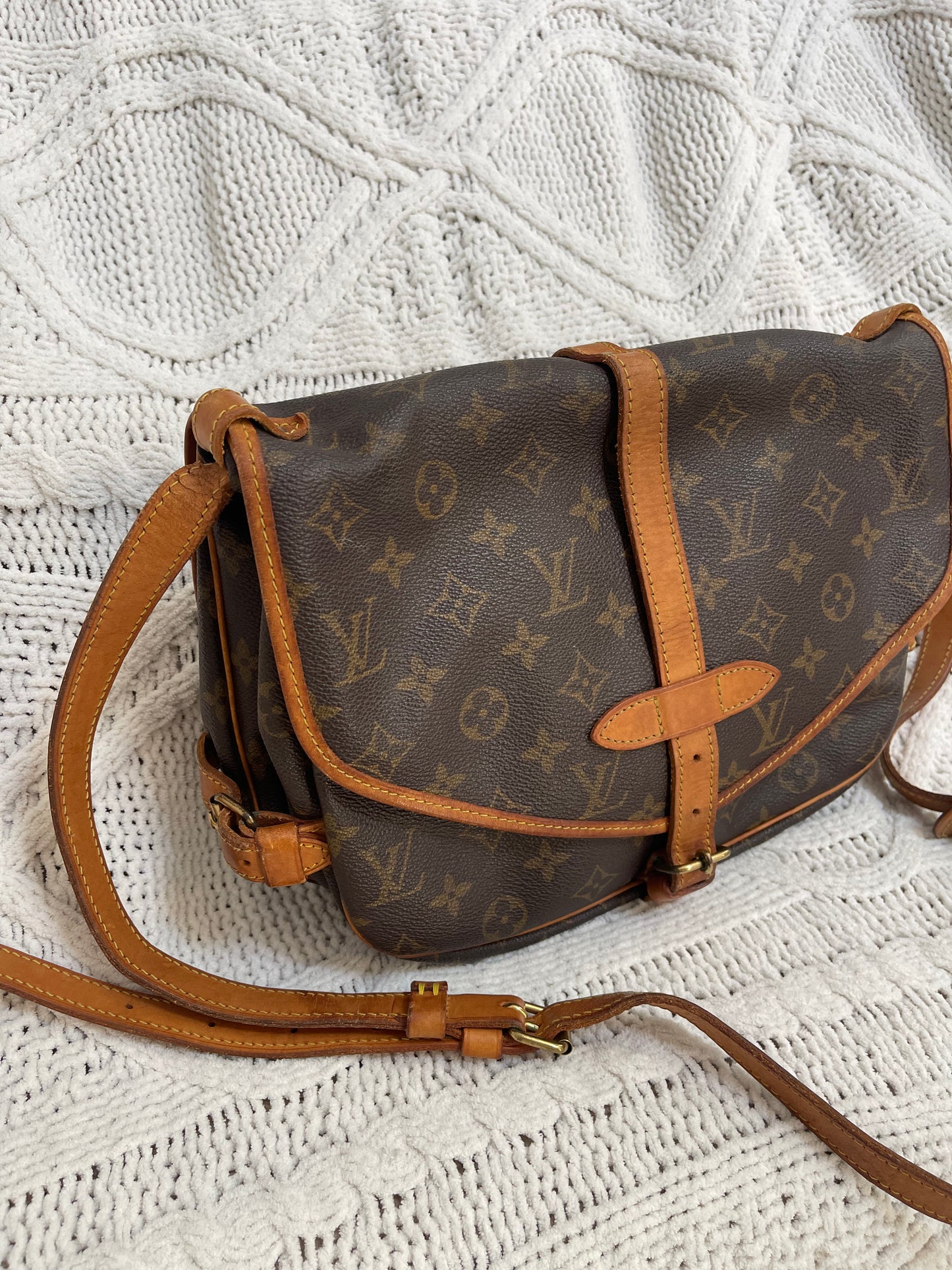 Louis Vuitton Saumur 30 Monogram