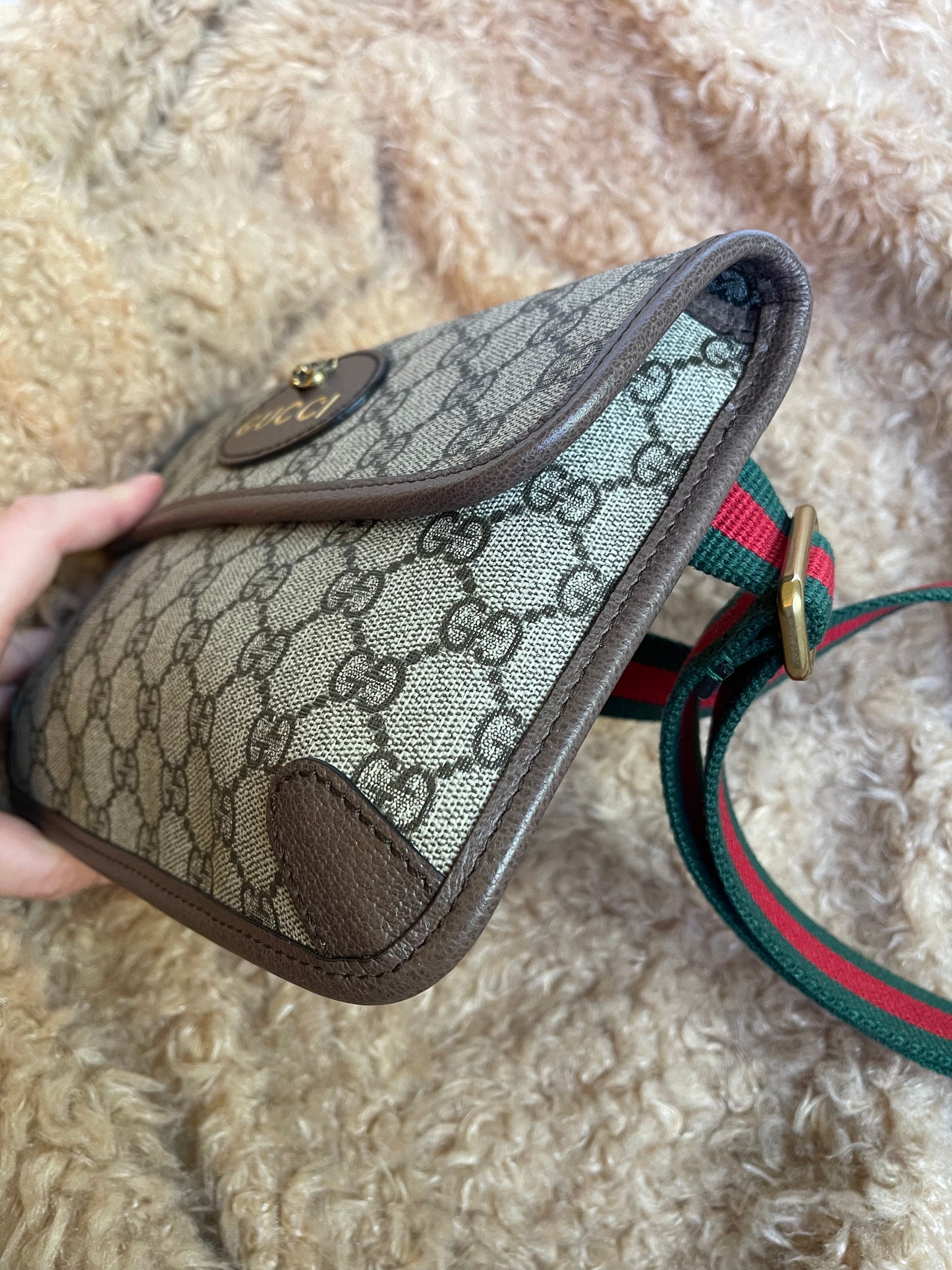 Gucci GG Supreme Neo Belt Bag