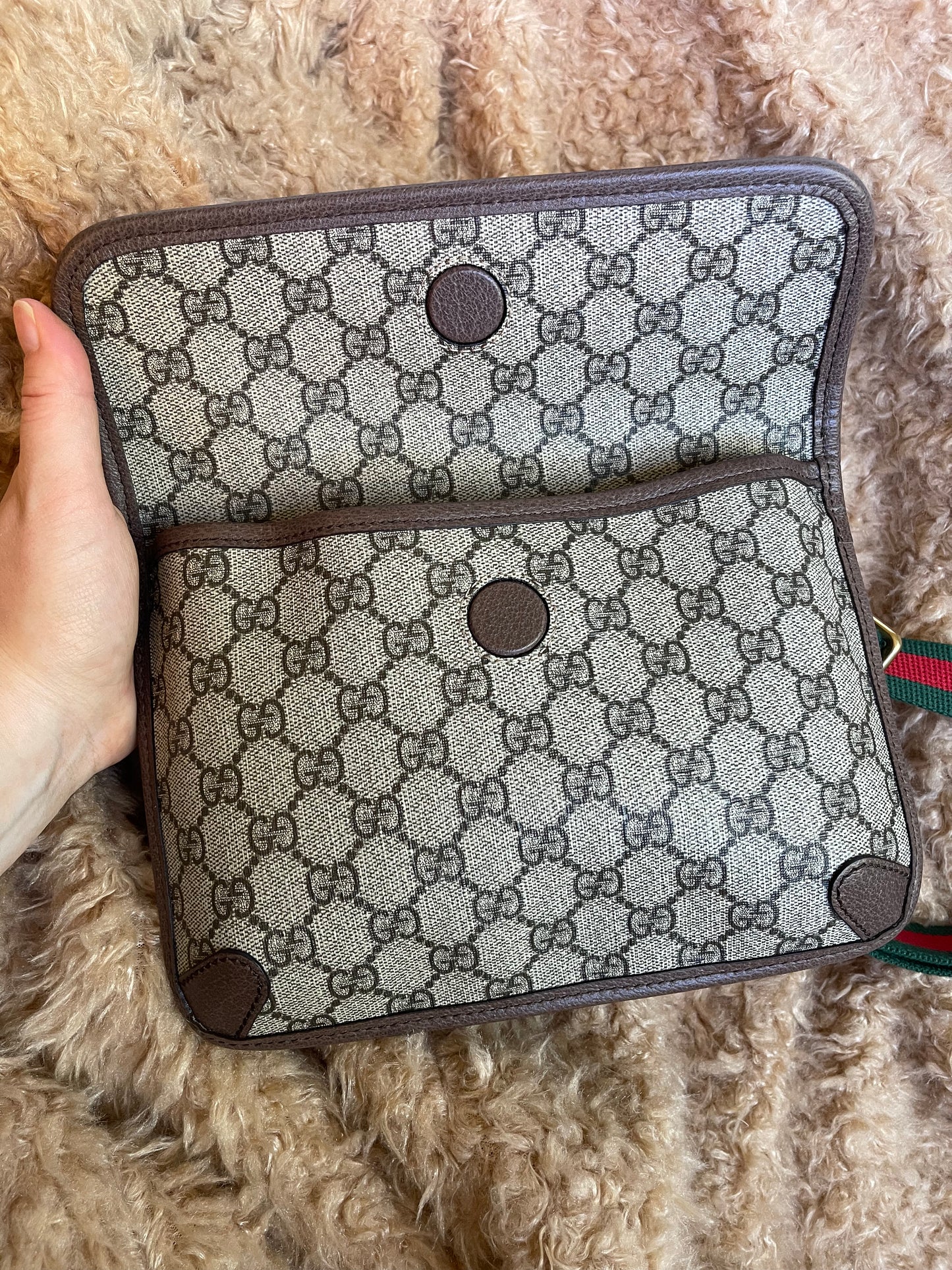 Gucci GG Supreme Neo Belt Bag