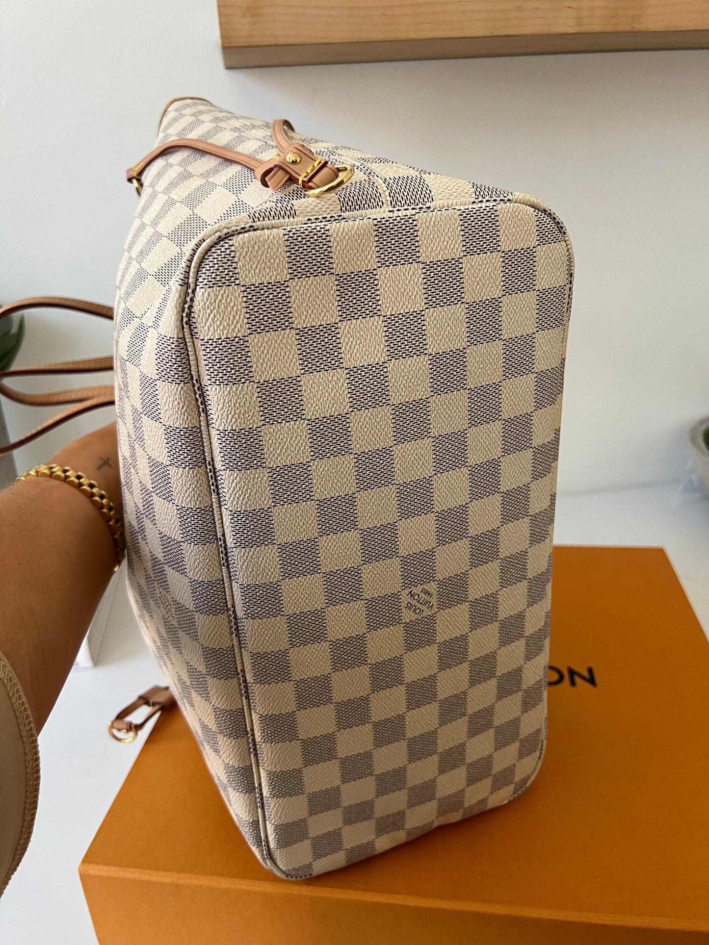 Louis Vuitton Neverfull Azur MM