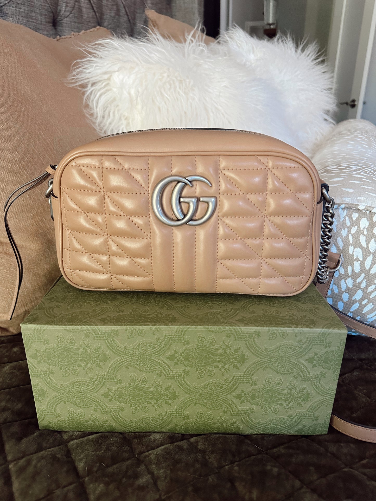 Gucci Marmont Shoulder Bag Beige