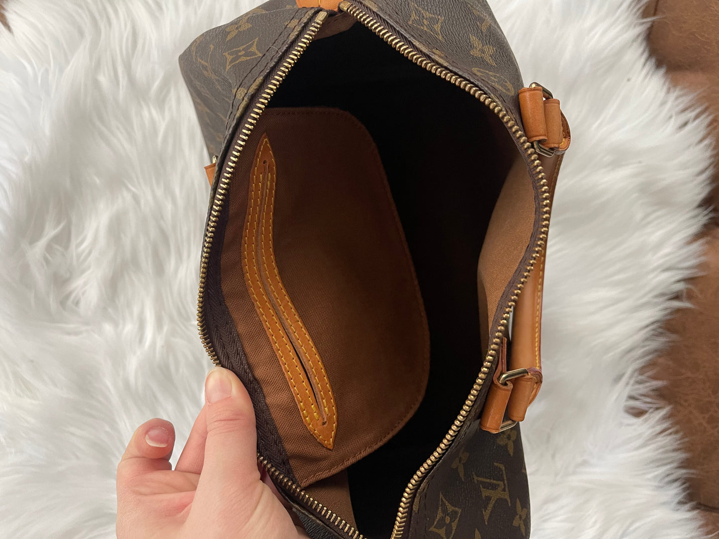 Louis Vuitton Speedy 30