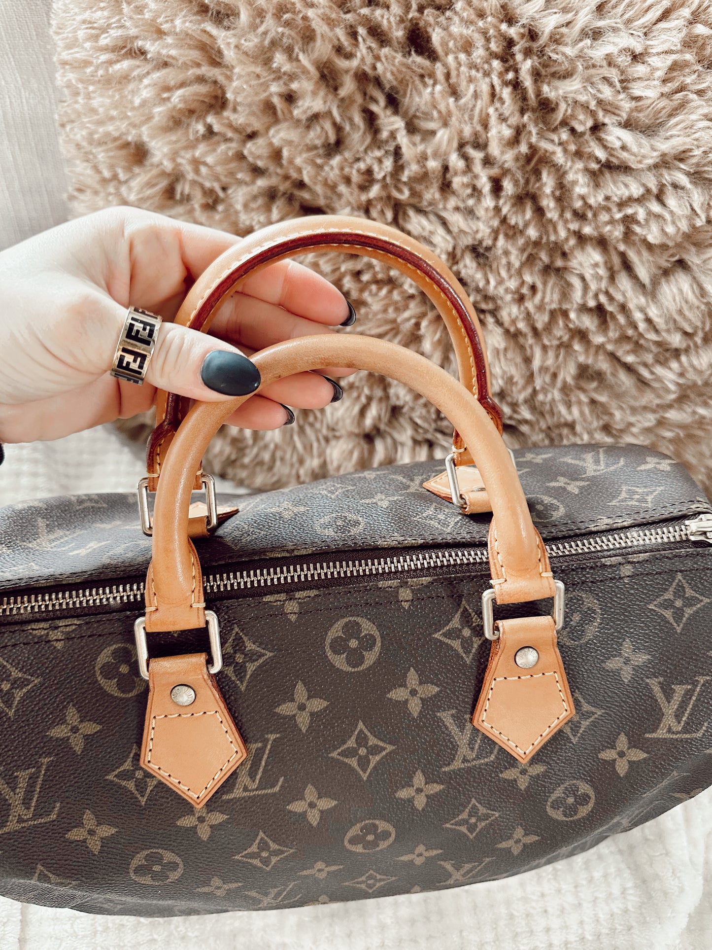 Louis Vuitton Speedy Monogram 30