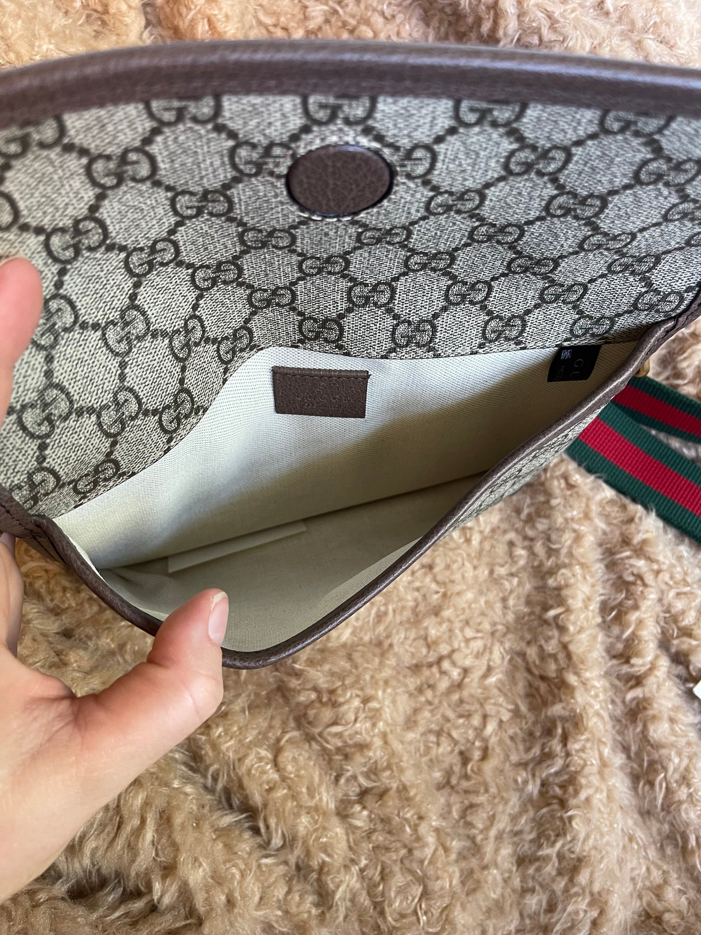 Gucci GG Supreme Neo Belt Bag