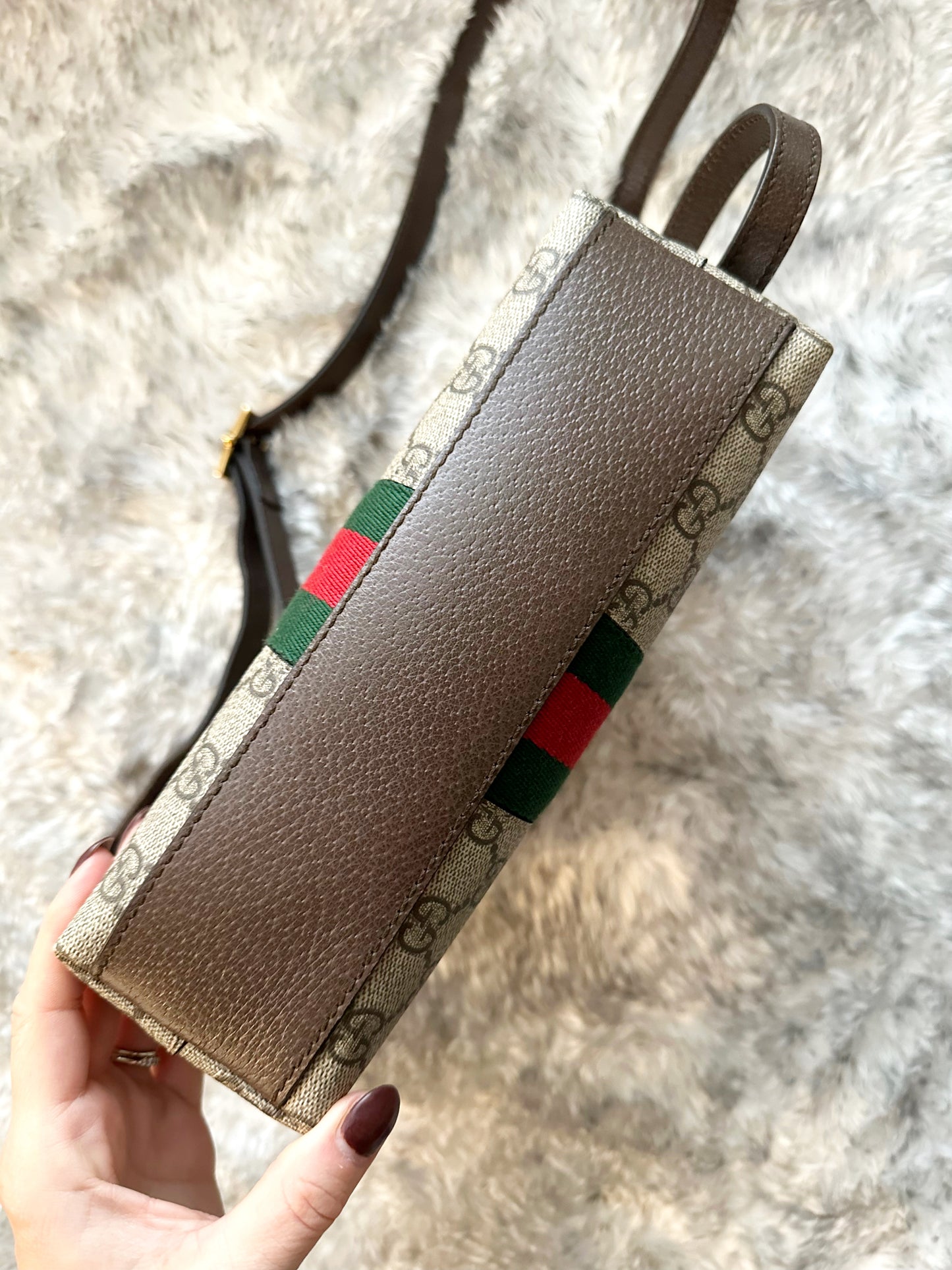 Gucci Supreme Ophidia Shoulder Bag Small