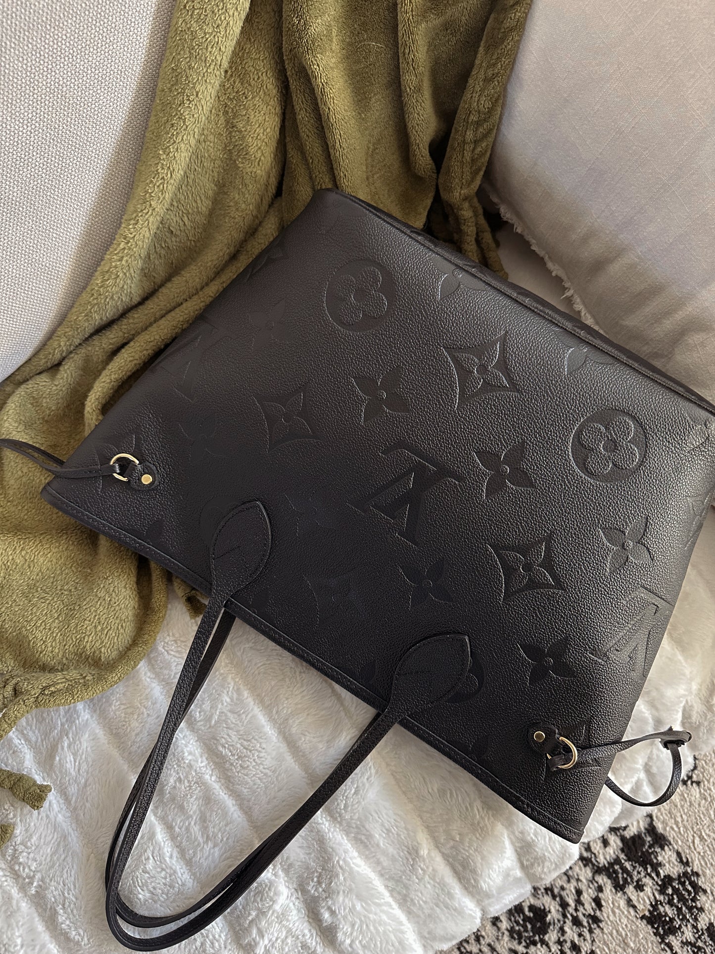 Louis Vuitton Neverfull MM Empreinte Black