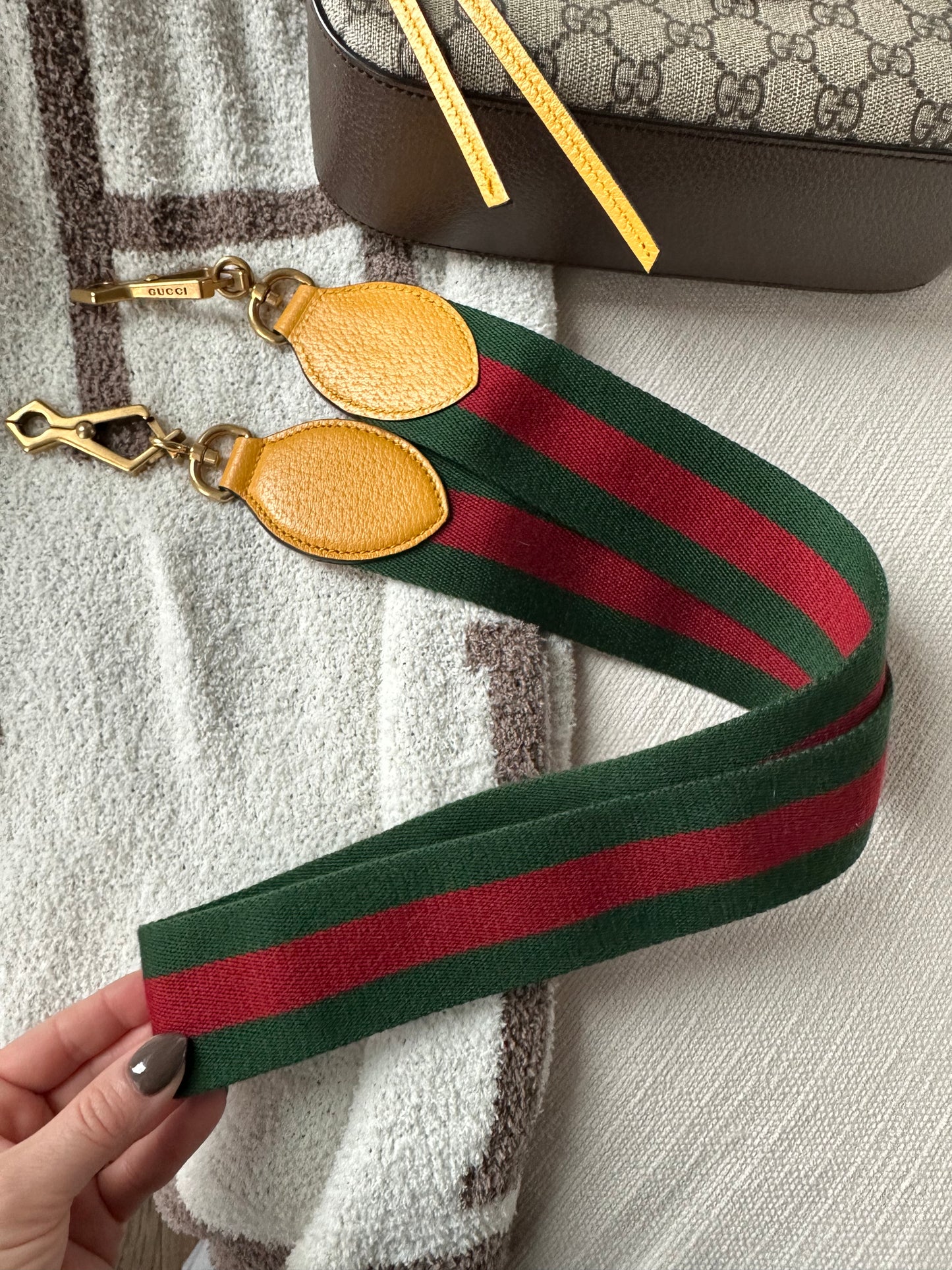 Gucci Neo Supreme Messenger Bag